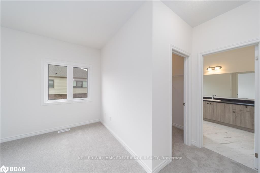 Photo 36 of 60 Gemini Drive, Barrie, 400 East — HOMEH