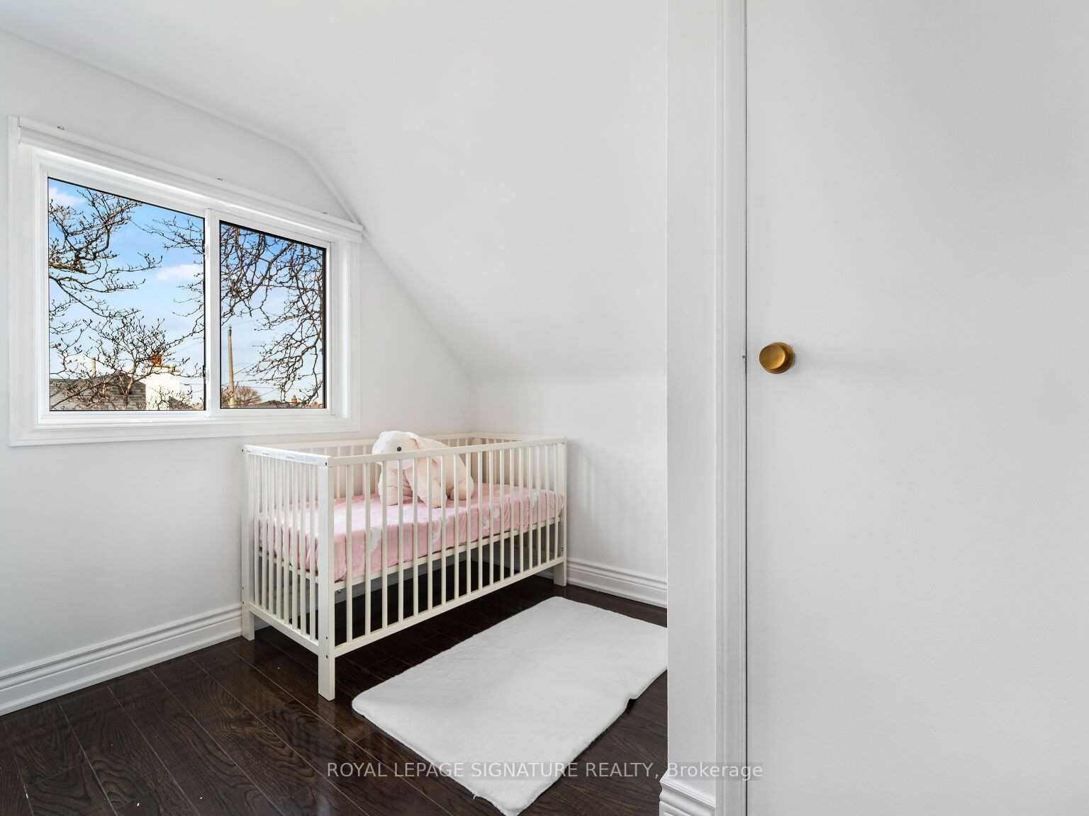 Photo 24 of 61 Holmstead Avenue, Toronto, O'Connor-Parkview — HOMEH