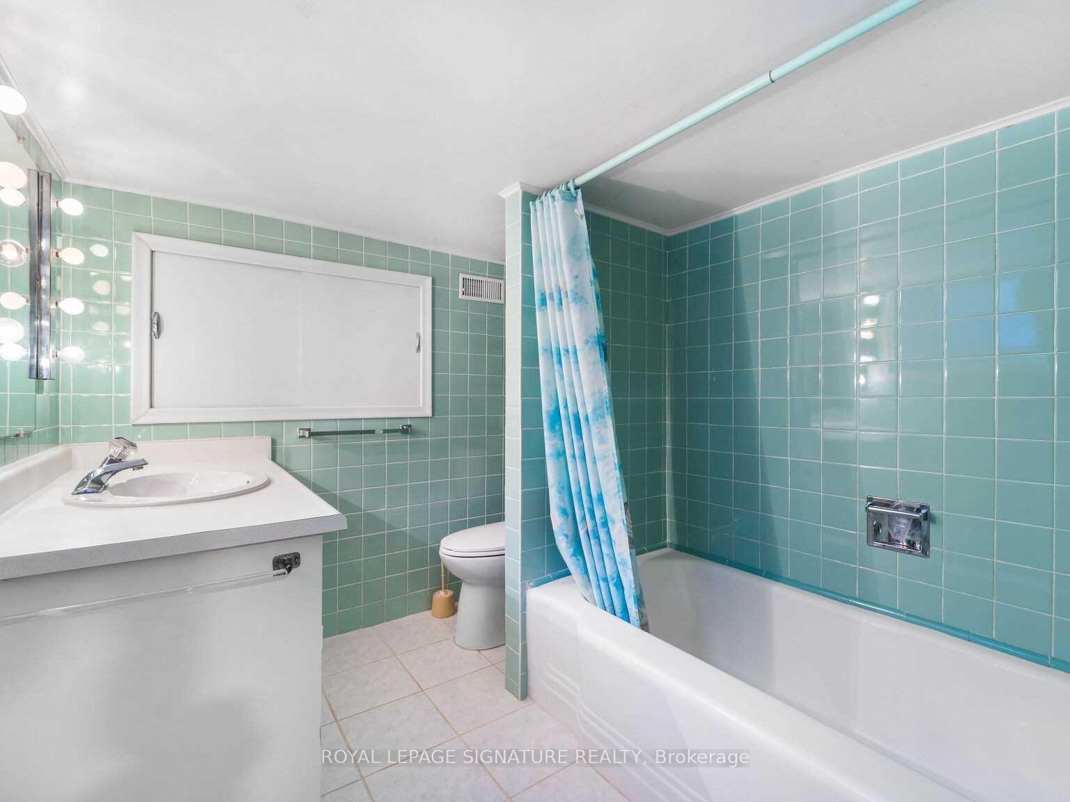 Photo 29 of 61 Holmstead Avenue, Toronto, O'Connor-Parkview — HOMEH
