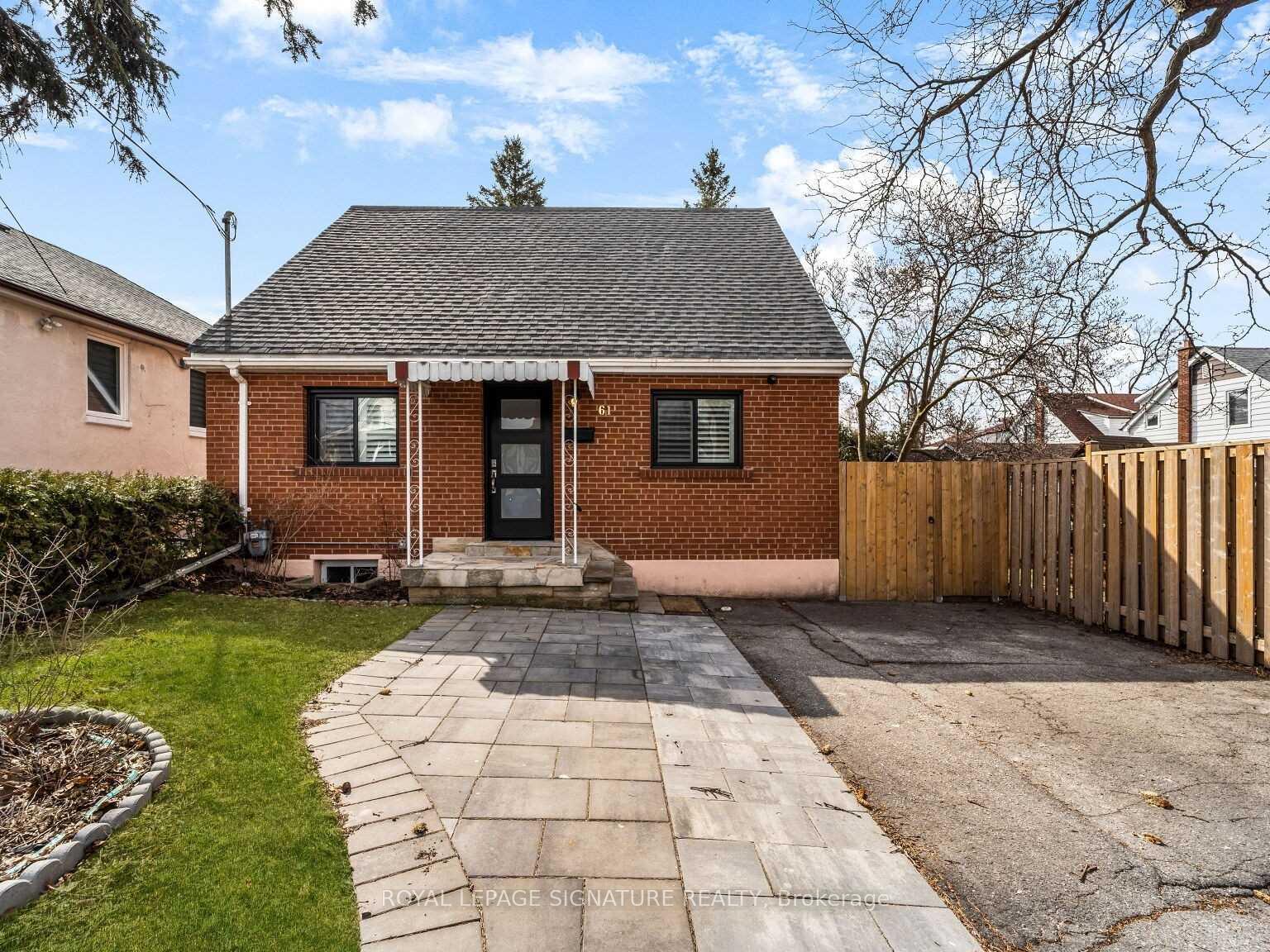 Photo 31 of 61 Holmstead Avenue, Toronto, O'Connor-Parkview — HOMEH