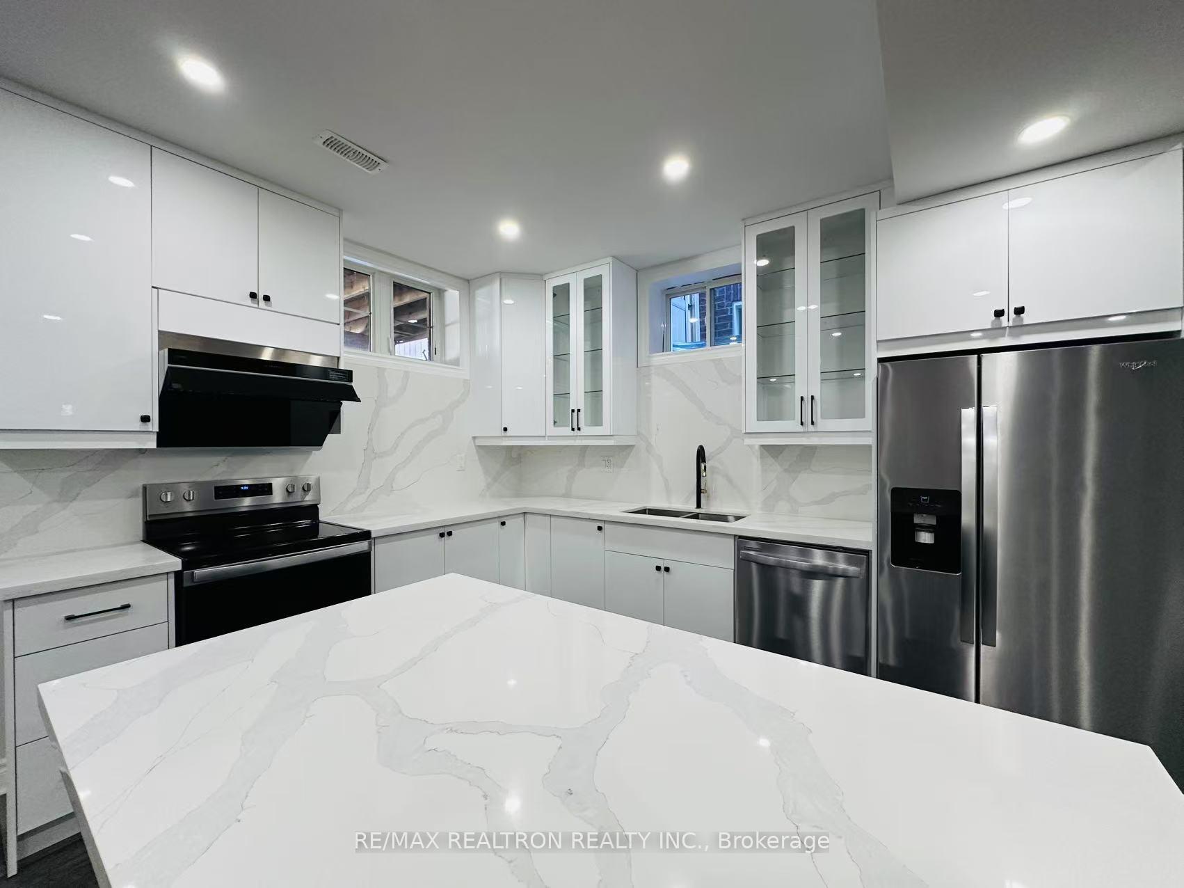 Photo 2 of Unit Basement, 543 Valley Vista Drive, Vaughan, Patterson — HOMEH