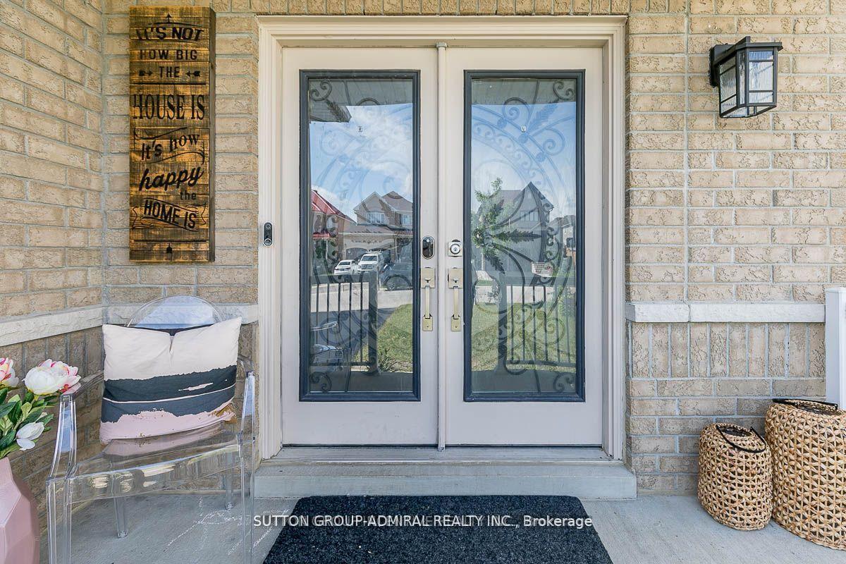 Photo 2 of 67 Majesty Boulevard, Barrie, Innis-Shore — HOMEH