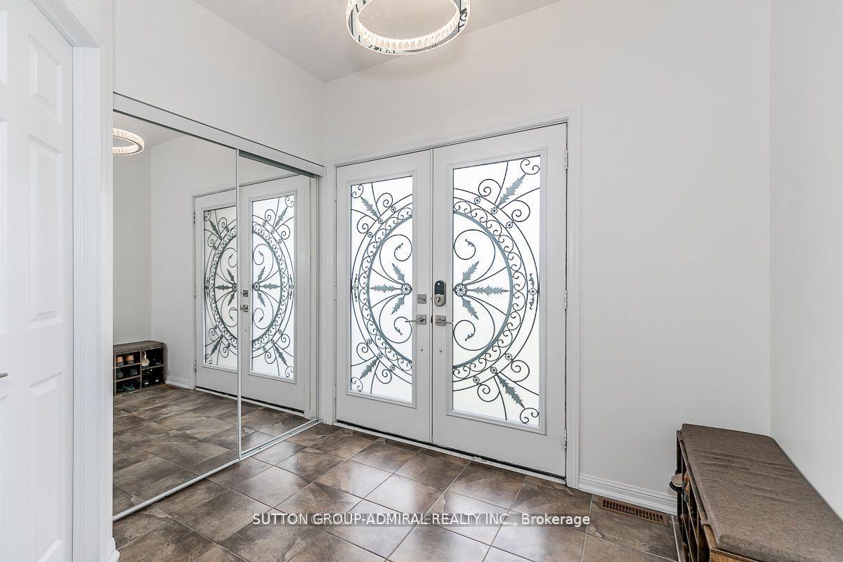 Photo 3 of 67 Majesty Boulevard, Barrie, Innis-Shore — HOMEH