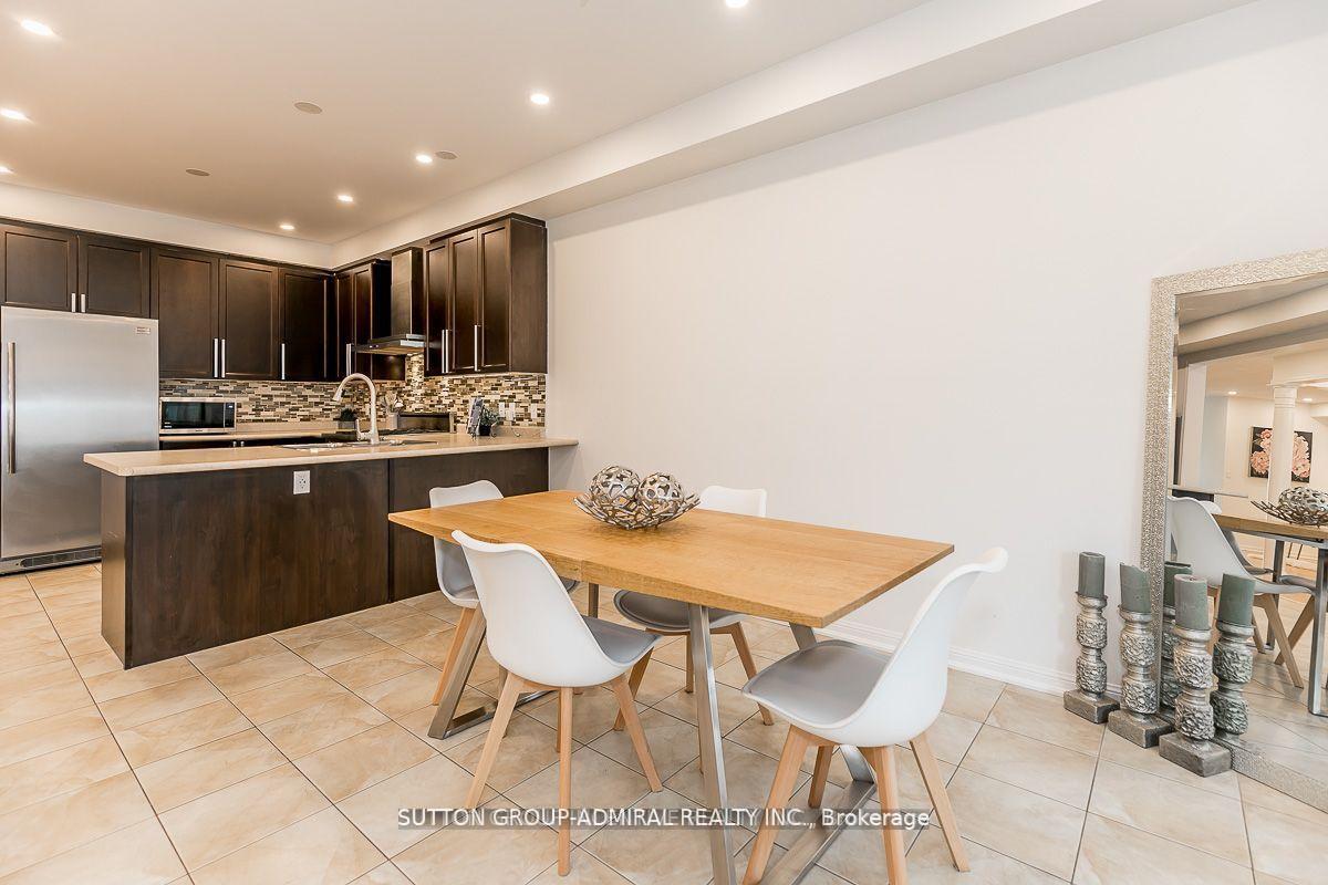 Photo 10 of 67 Majesty Boulevard, Barrie, Innis-Shore — HOMEH