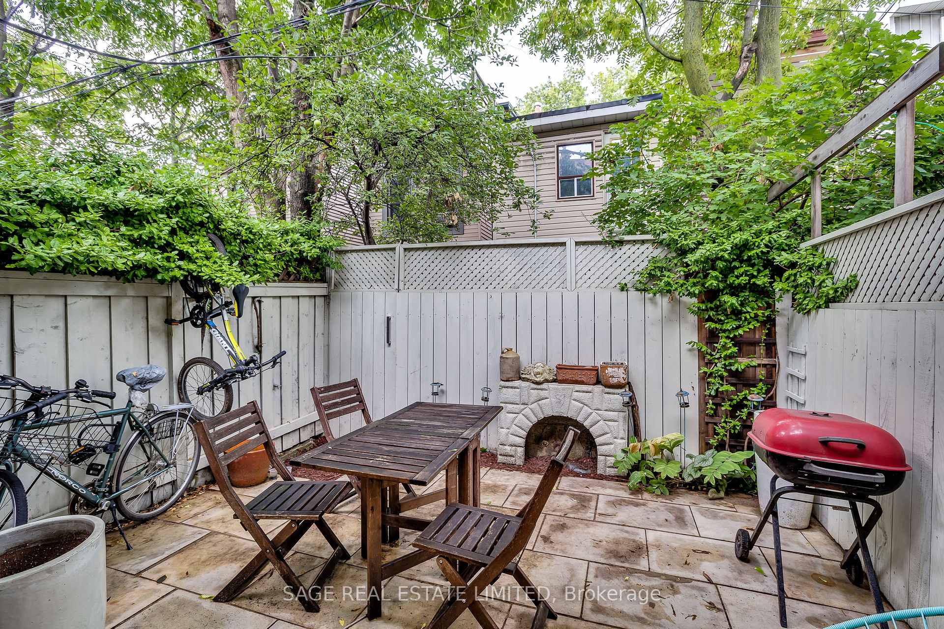 Photo 10 of Unit MAIN, 70 Manning Avenue, Toronto, Trinity-Bellwoods — HOMEH