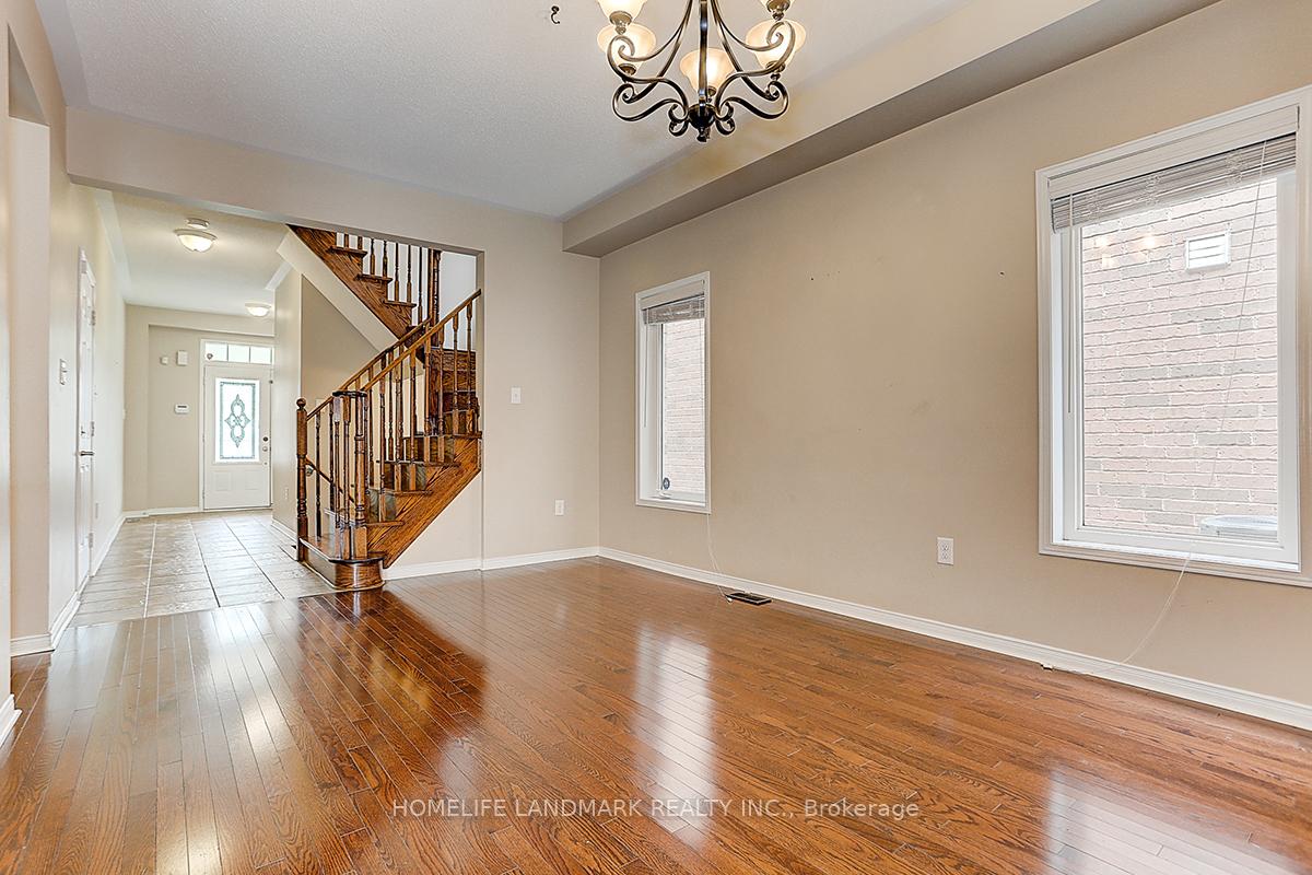 Photo 4 of 159 Canada Drive, Vaughan, Vellore Village — HOMEH
