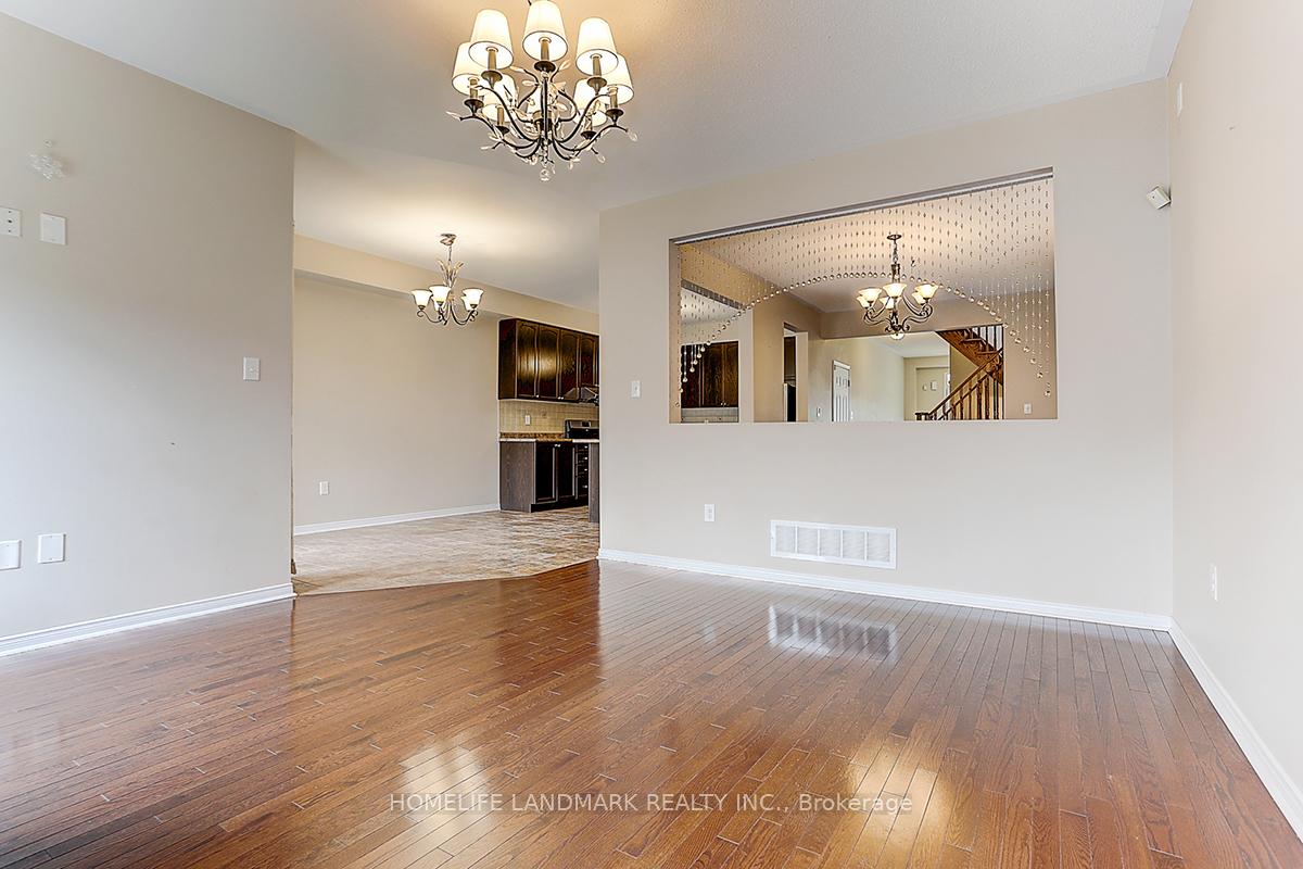 Photo 11 of 159 Canada Drive, Vaughan, Vellore Village — HOMEH