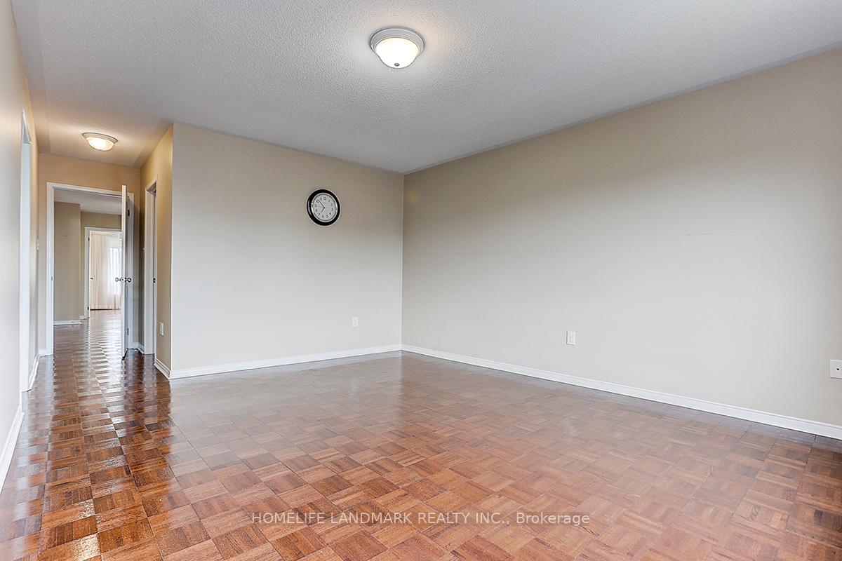 Photo 32 of 159 Canada Drive, Vaughan, Vellore Village — HOMEH