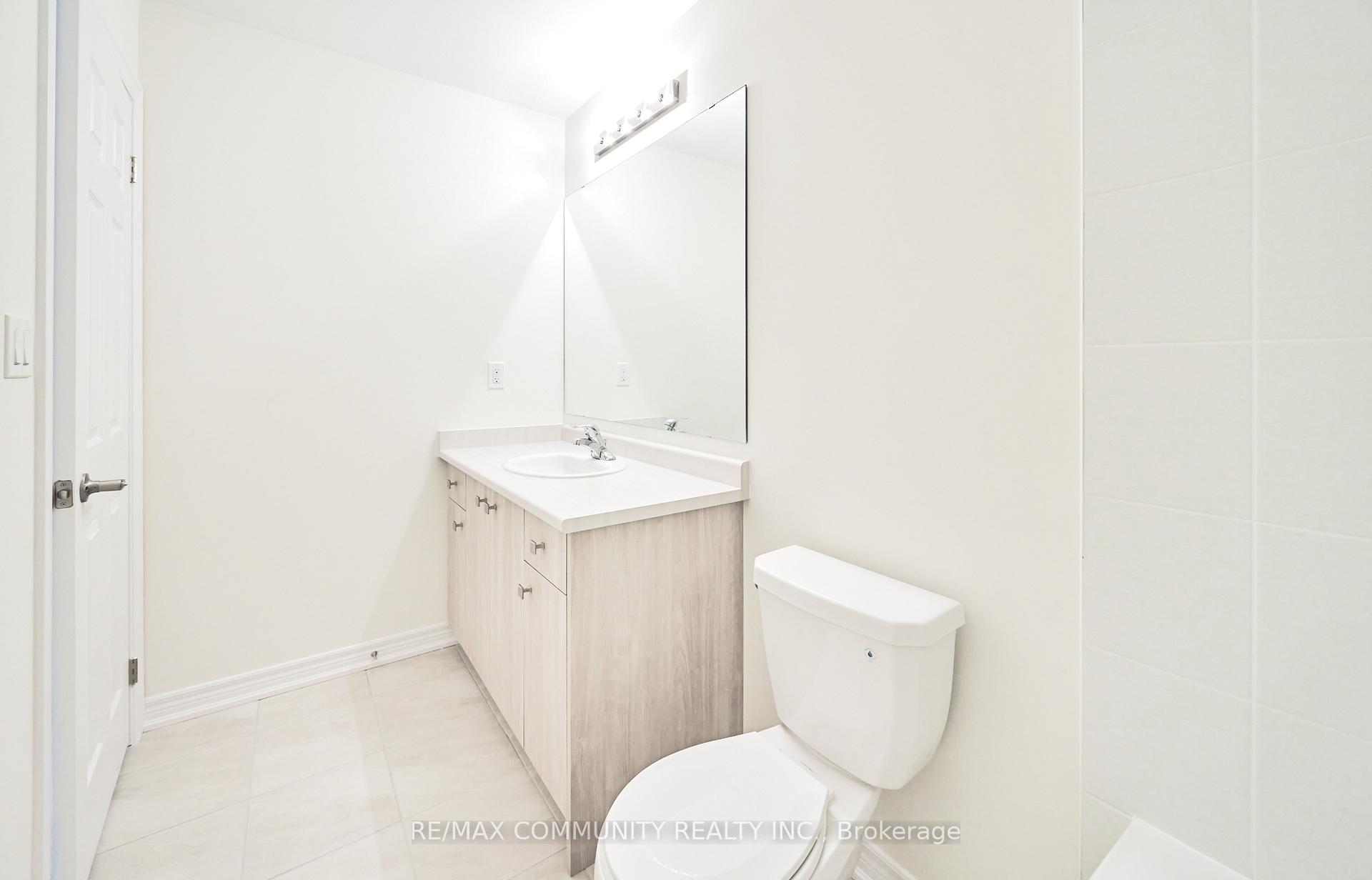 Photo 12 of 1028 Crowsnest Hollow, Pickering, Rural Pickering — HOMEH