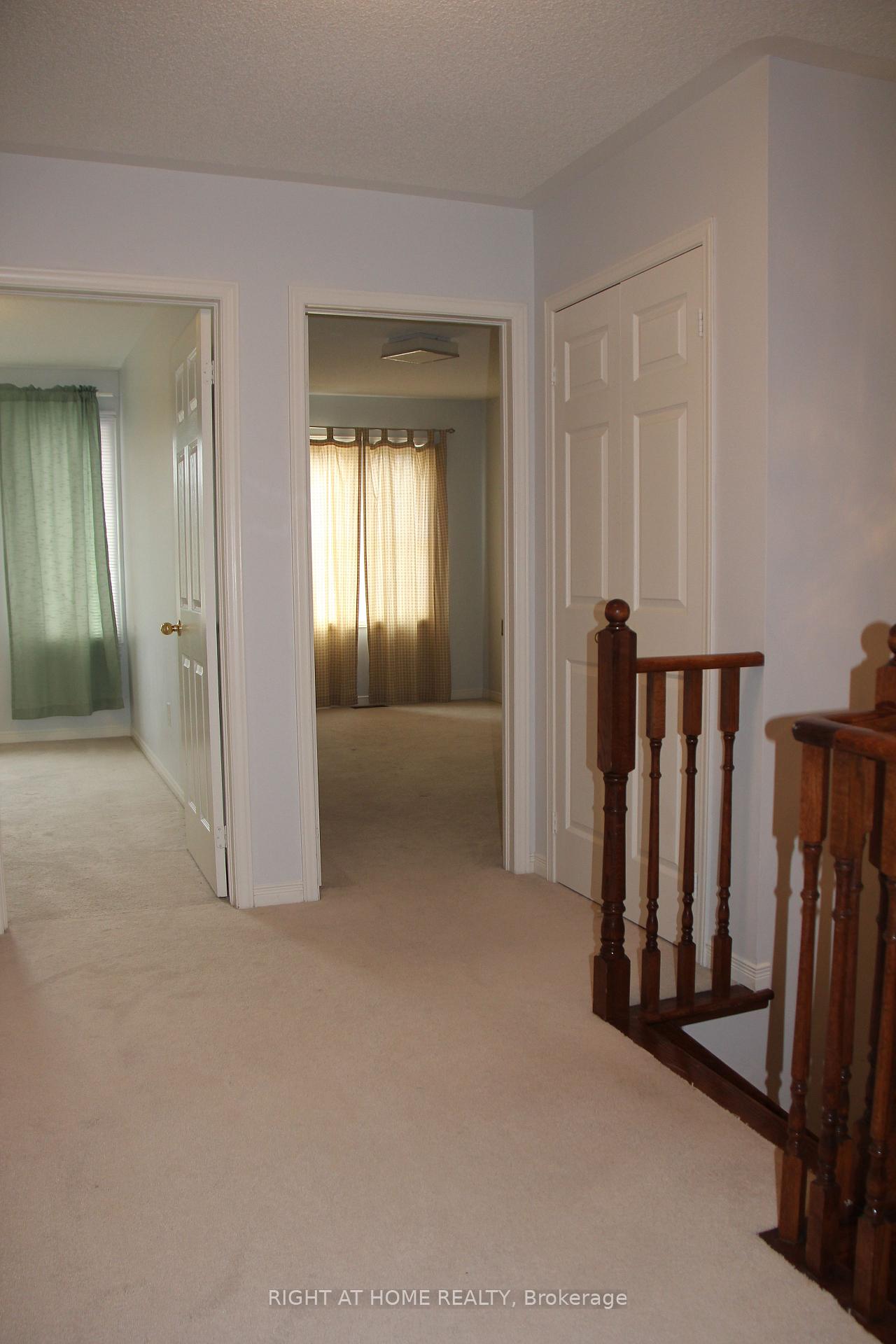 Photo 14 of 6 Martell Gate, Aurora, Bayview Northeast — HOMEH