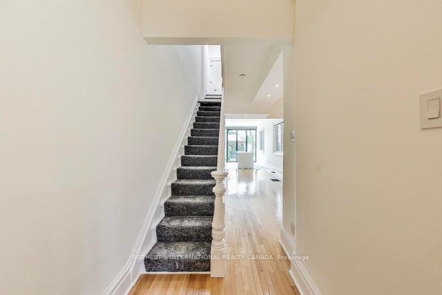 Photo 13 of 294 Euclid Avenue, Toronto, Trinity-Bellwoods — HOMEH