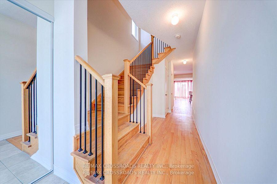 Photo 25 of 67 Crows Nest Lane, Clarington, Bowmanville — HOMEH