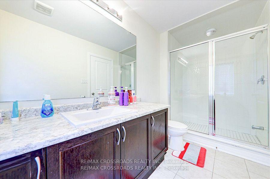 Photo 31 of 67 Crows Nest Lane, Clarington, Bowmanville — HOMEH