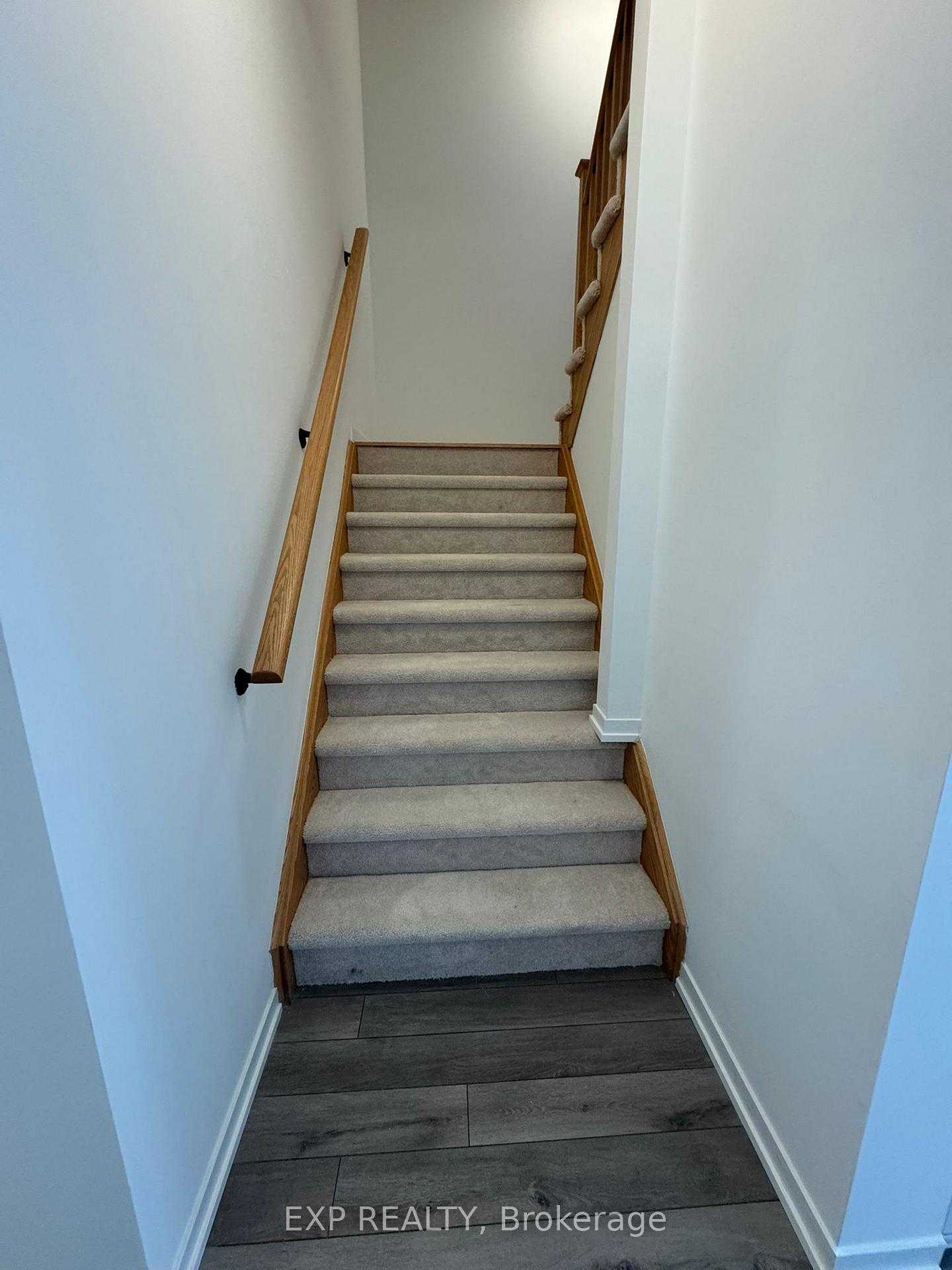Photo 5 of 223 Monarch Avenue, Ajax, South West — HOMEH