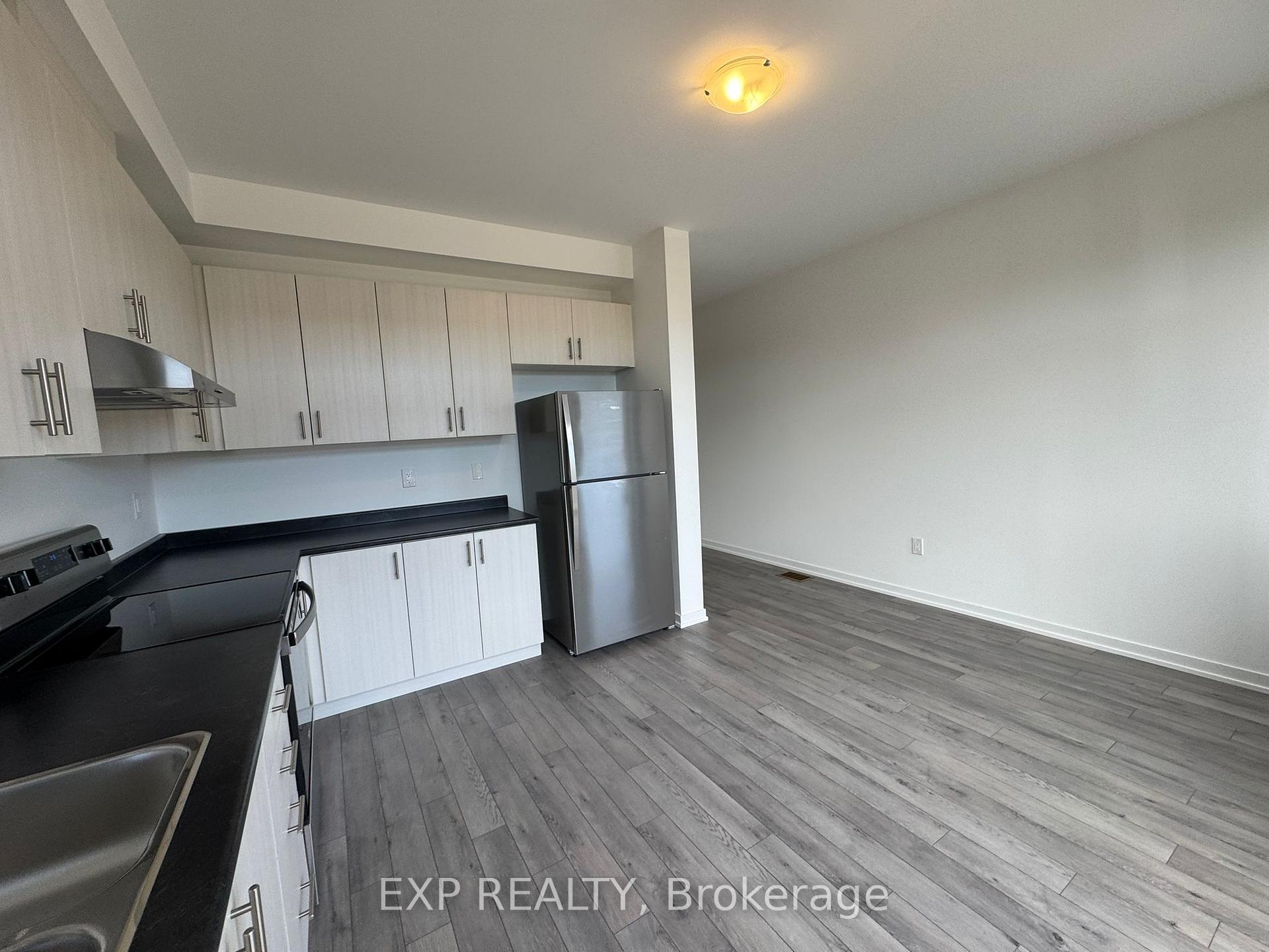Photo 9 of 223 Monarch Avenue, Ajax, South West — HOMEH