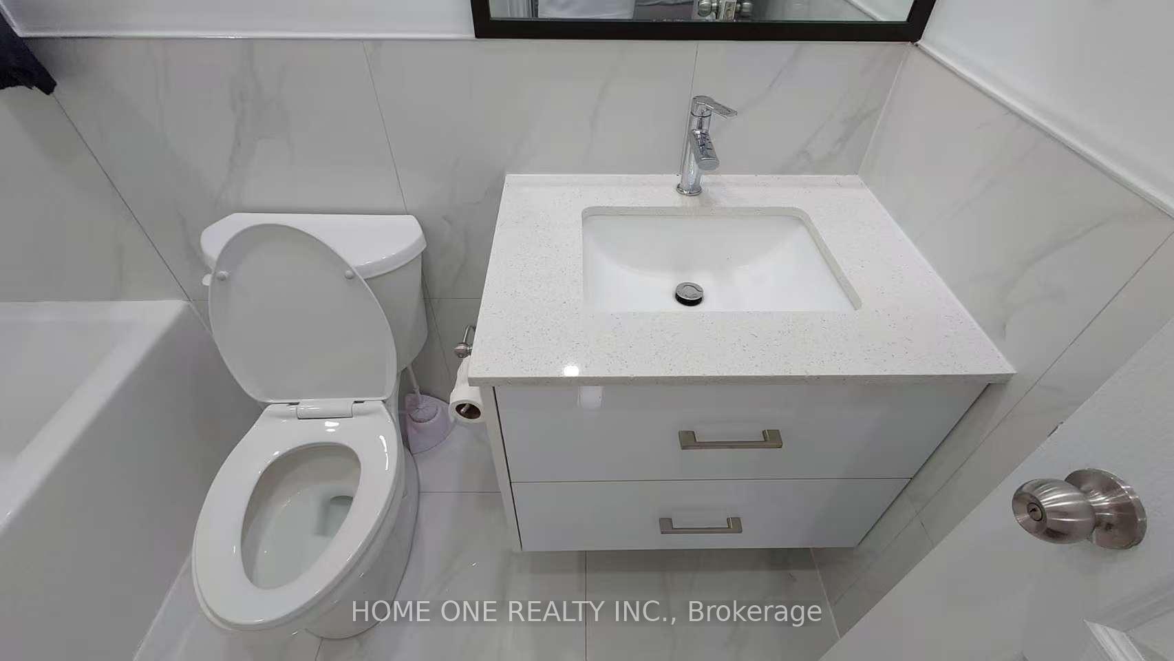 Photo 4 of Unit 303, 155 Huron Street, Toronto, Kensington-Chinatown — HOMEH