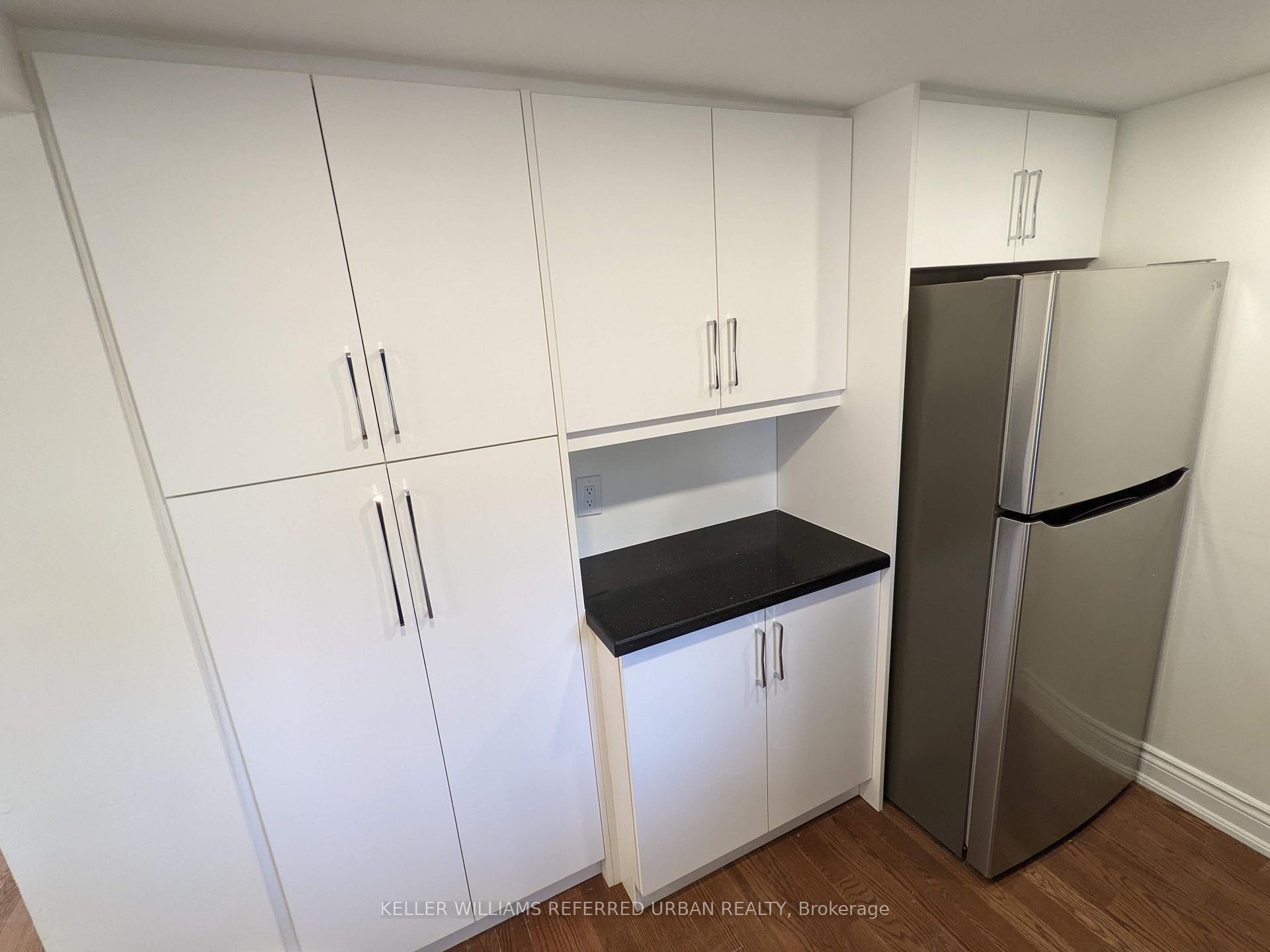 Photo 7 of Unit Main, 239 Rhodes Avenue, Toronto, Greenwood-Coxwell — HOMEH