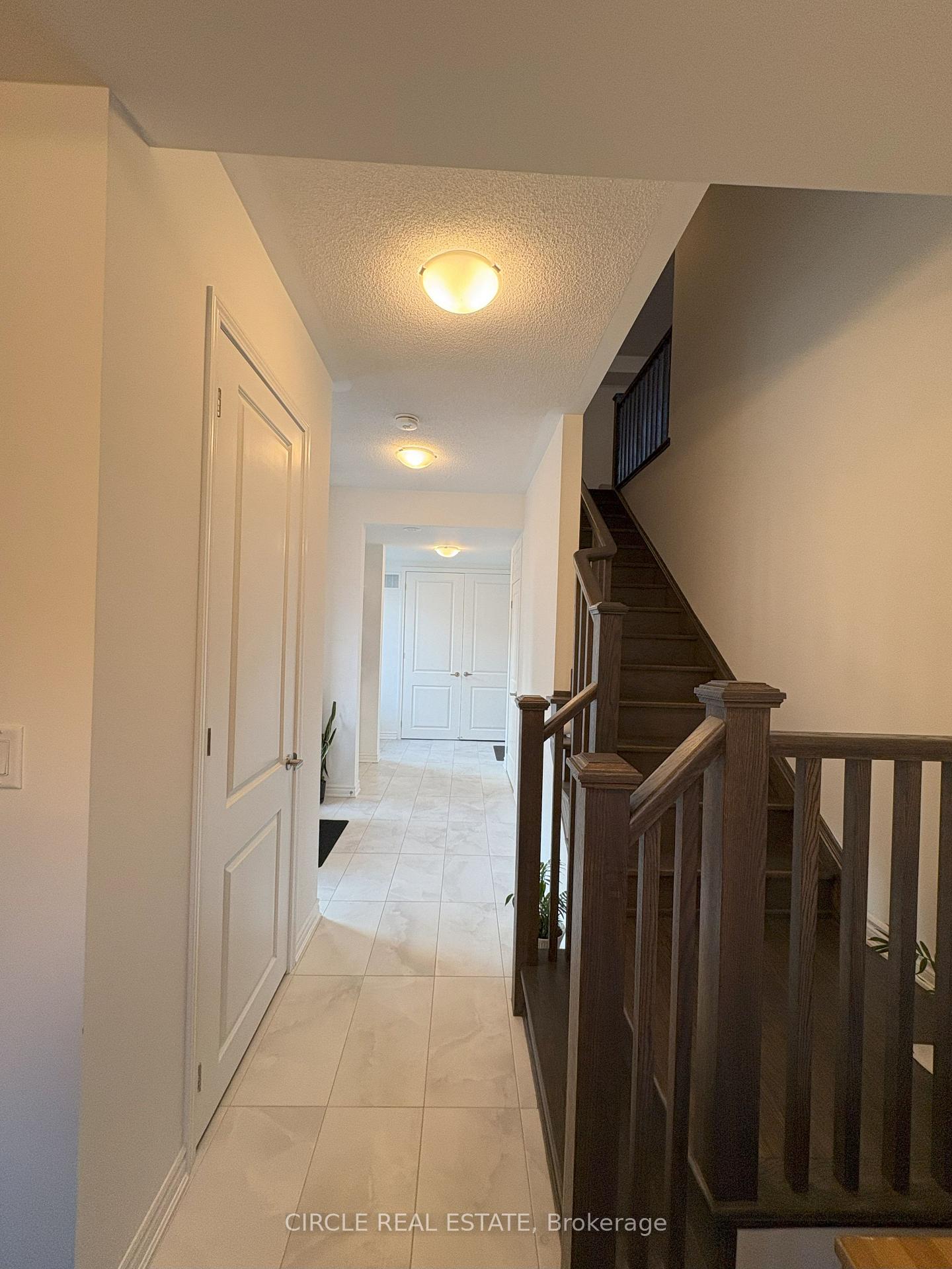Photo 12 of 151 Keppel Circle, Brampton, Northwest Brampton — HOMEH