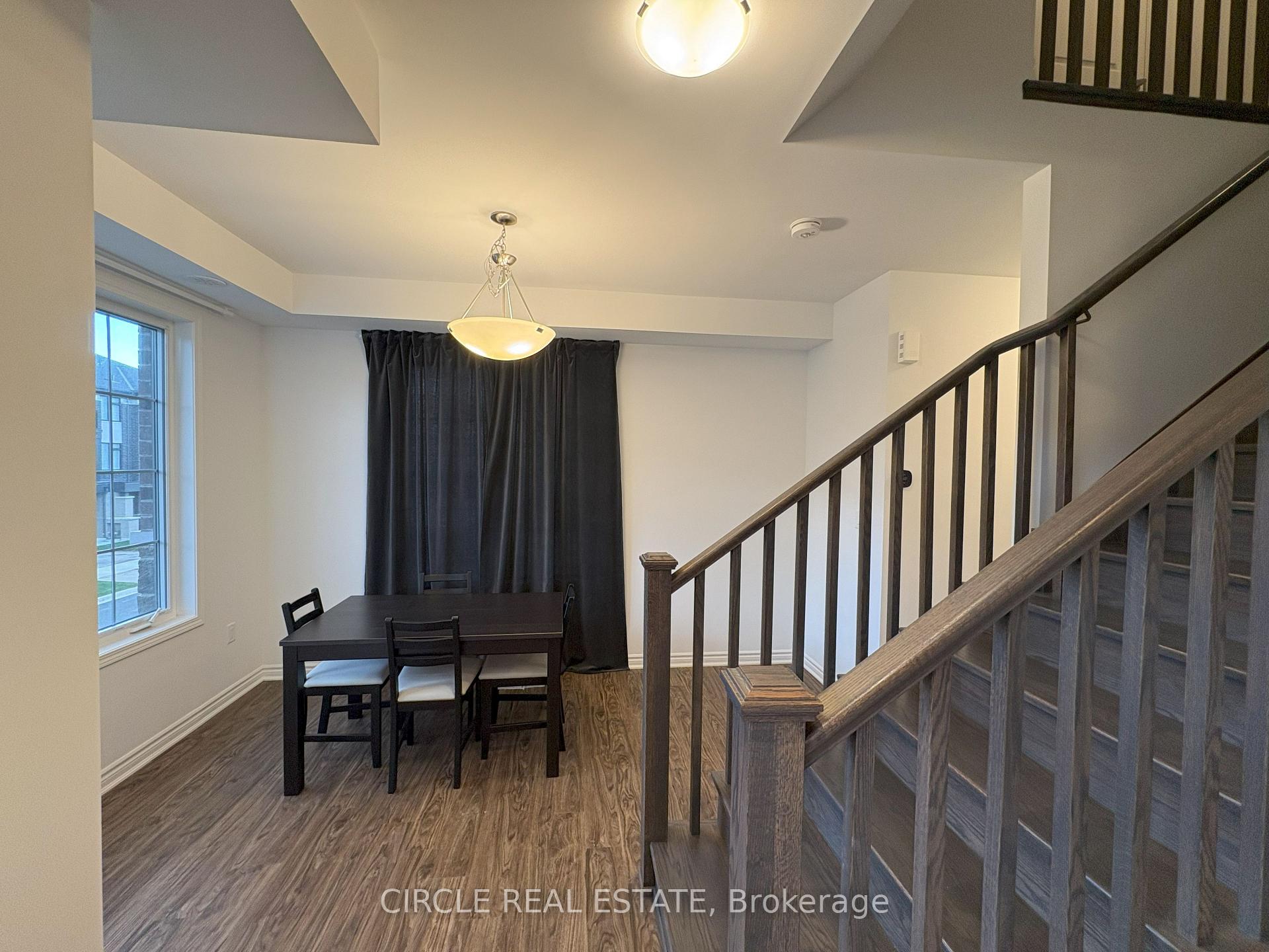 Photo 14 of 151 Keppel Circle, Brampton, Northwest Brampton — HOMEH