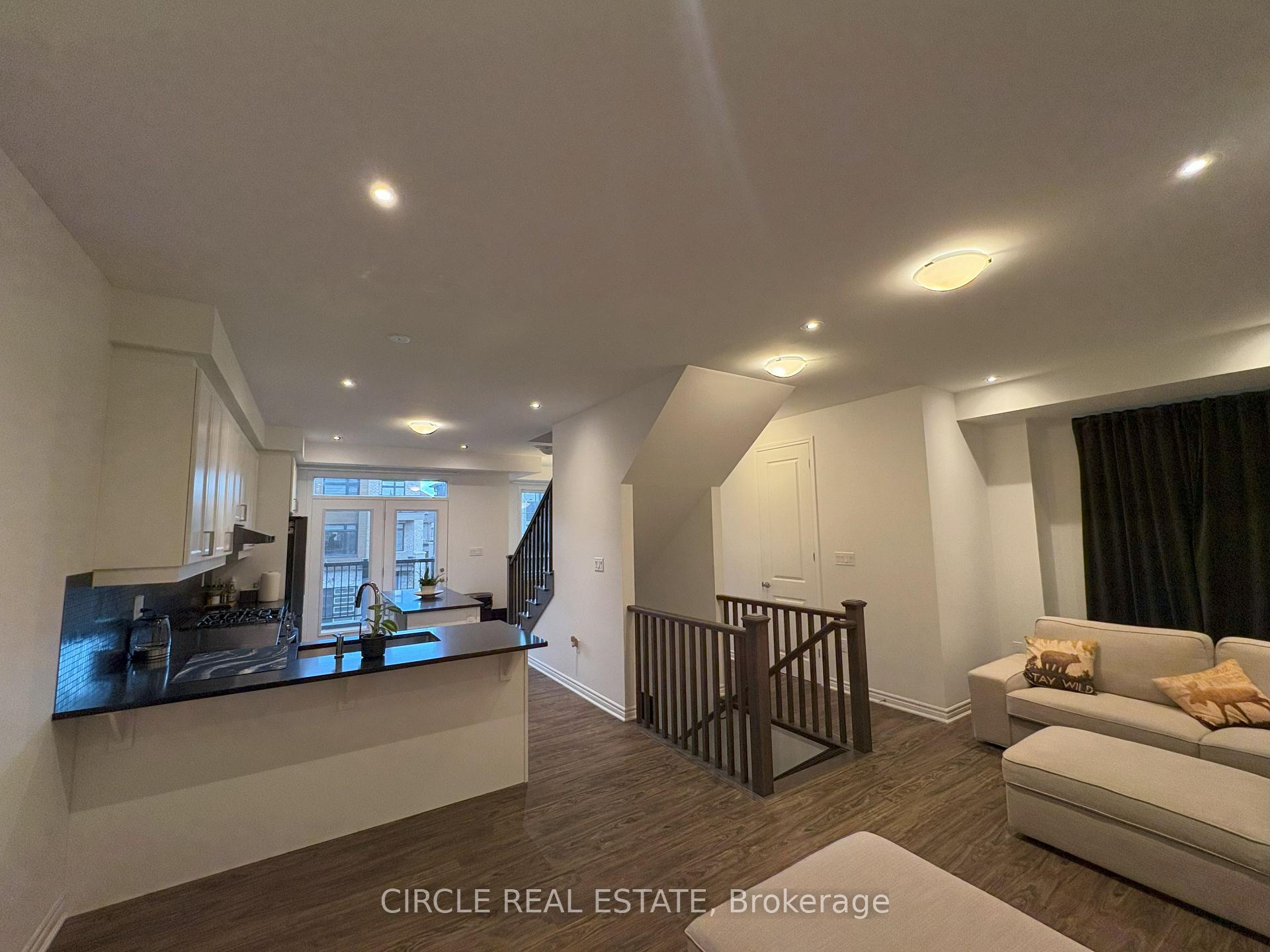 Photo 19 of 151 Keppel Circle, Brampton, Northwest Brampton — HOMEH
