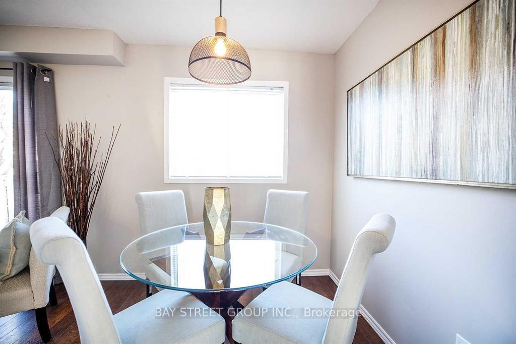 Photo 12 of 76 Meadowview Boulevard, Clarington, Bowmanville — HOMEH
