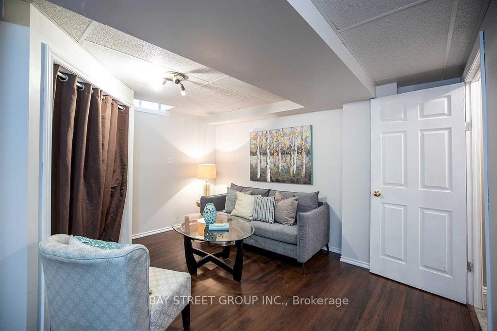 Photo 16 of 76 Meadowview Boulevard, Clarington, Bowmanville — HOMEH