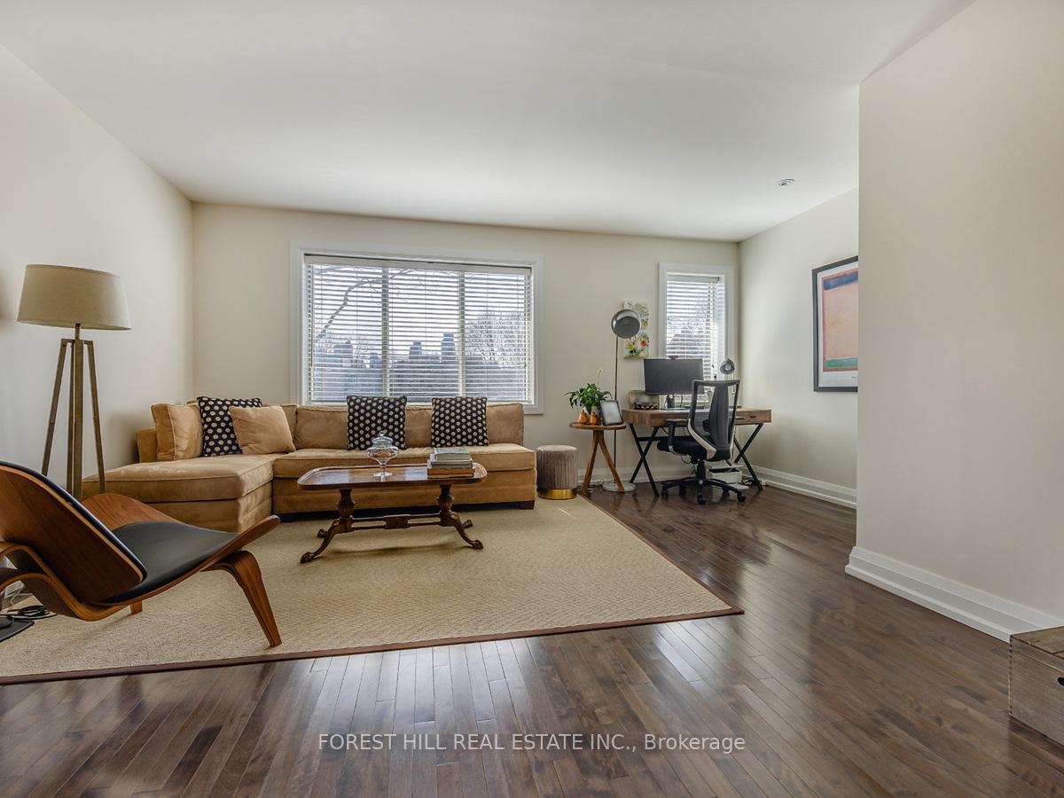 Photo 3 of 14A Glenview Avenue, Toronto, Lawrence Park South — HOMEH