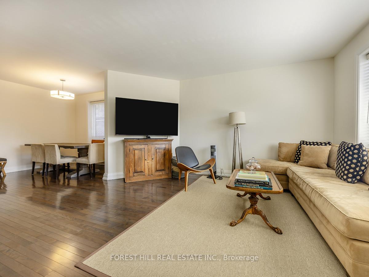 Photo 2 of 14A Glenview Avenue, Toronto, Lawrence Park South — HOMEH