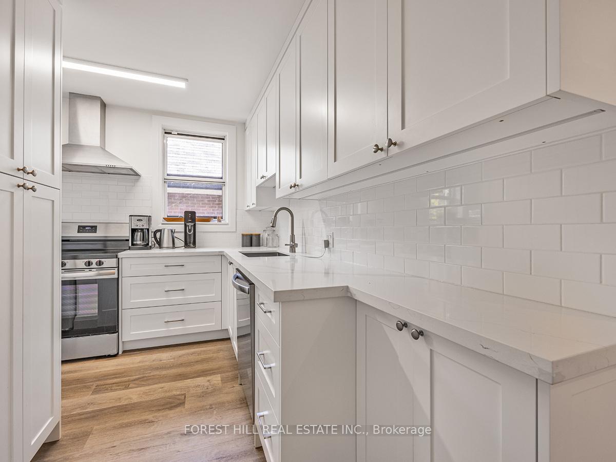 Photo 10 of 14A Glenview Avenue, Toronto, Lawrence Park South — HOMEH