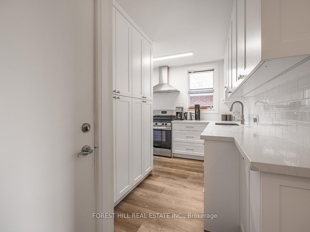 Photo 9 of 14A Glenview Avenue, Toronto, Lawrence Park South — HOMEH