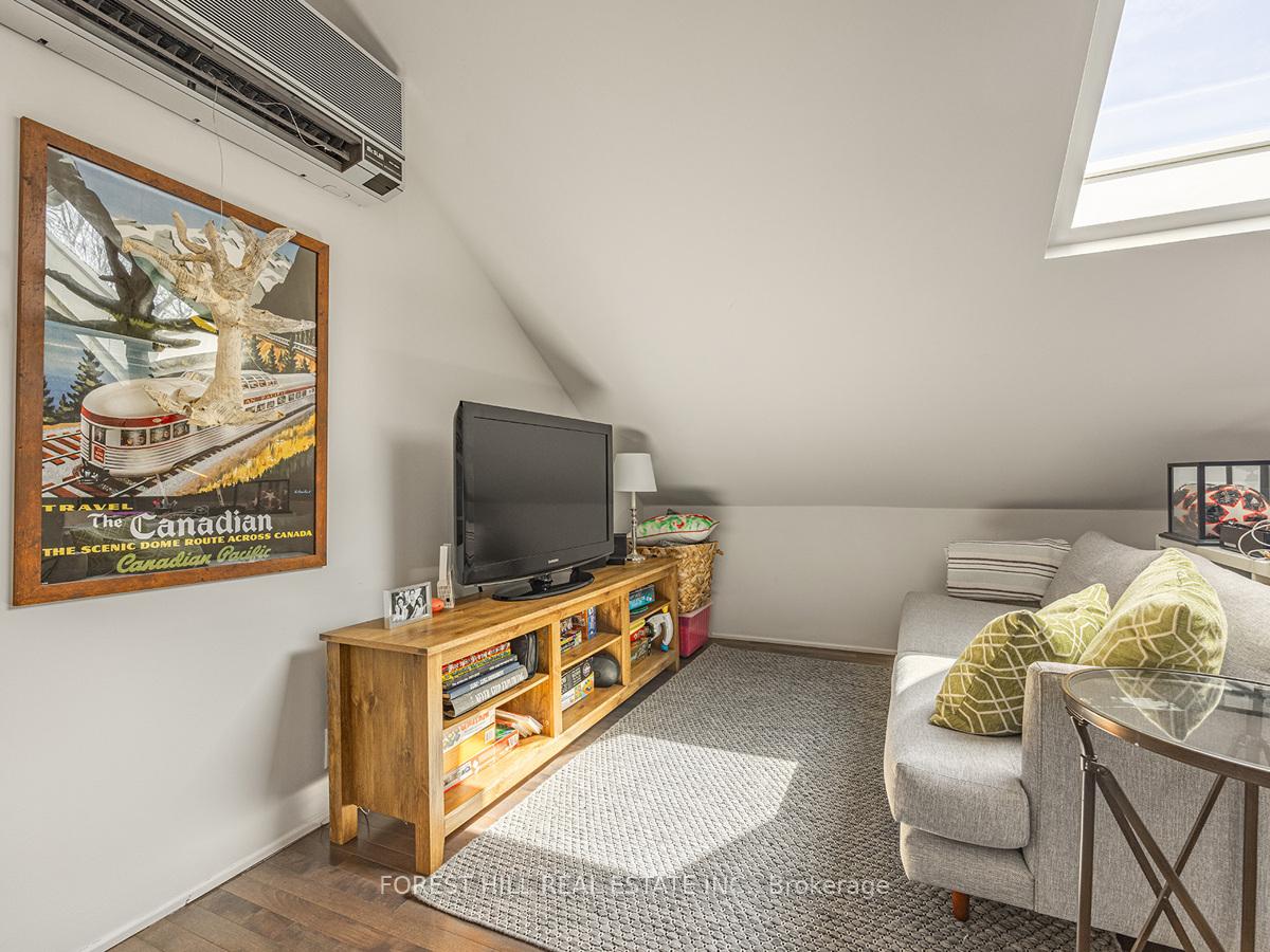 Photo 14 of 14A Glenview Avenue, Toronto, Lawrence Park South — HOMEH