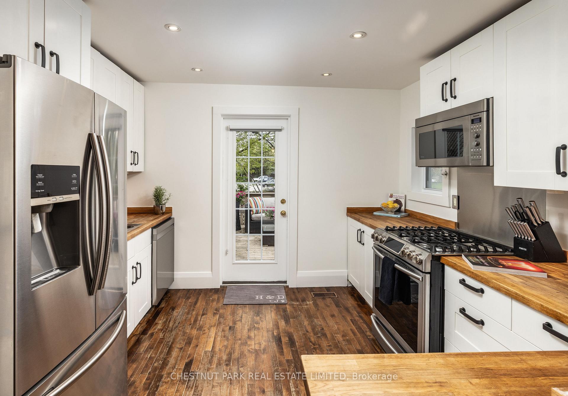 Photo 8 of 24 Hiltz Avenue, Toronto, South Riverdale — HOMEH