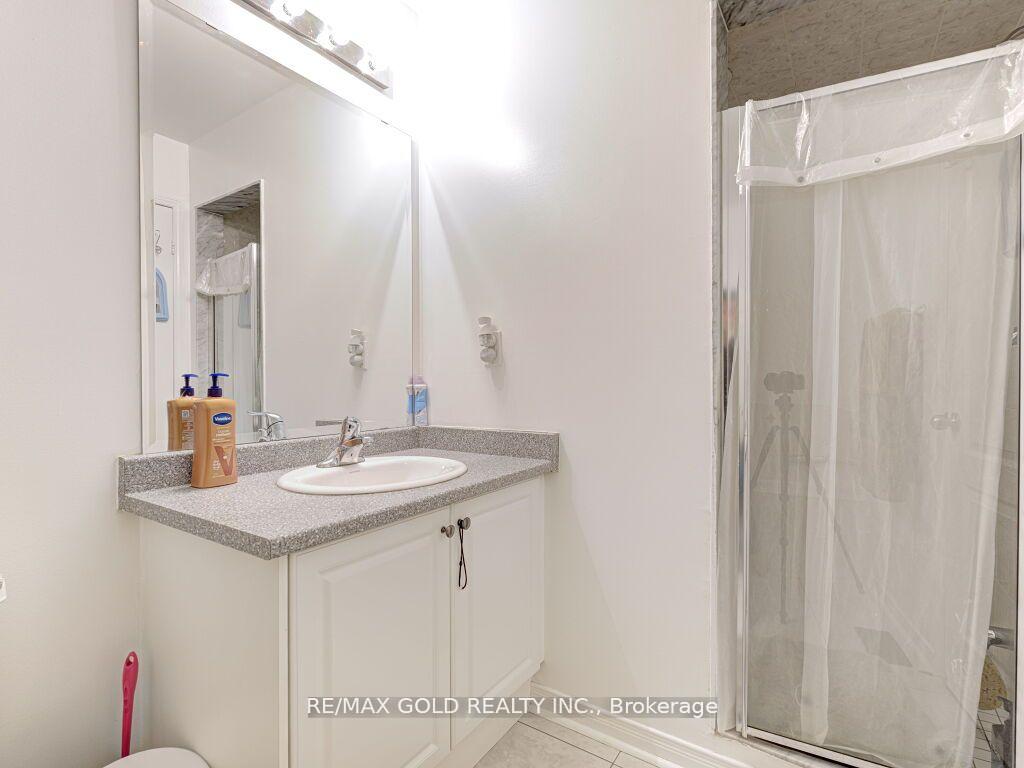 Photo 30 of 43 Zelda Road, Brampton, Sandringham-Wellington — HOMEH