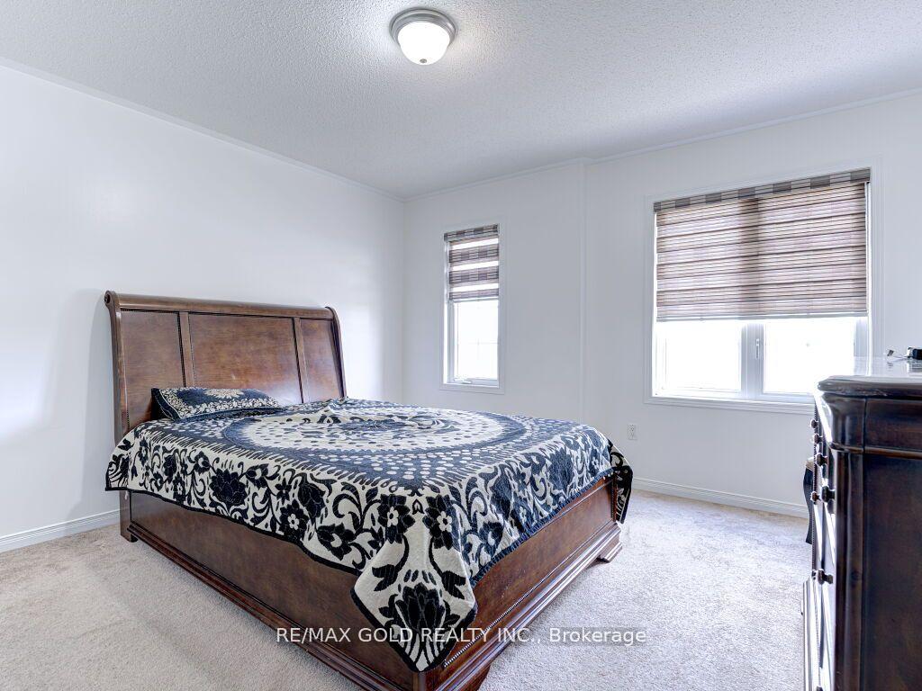 Photo 23 of 43 Zelda Road, Brampton, Sandringham-Wellington — HOMEH