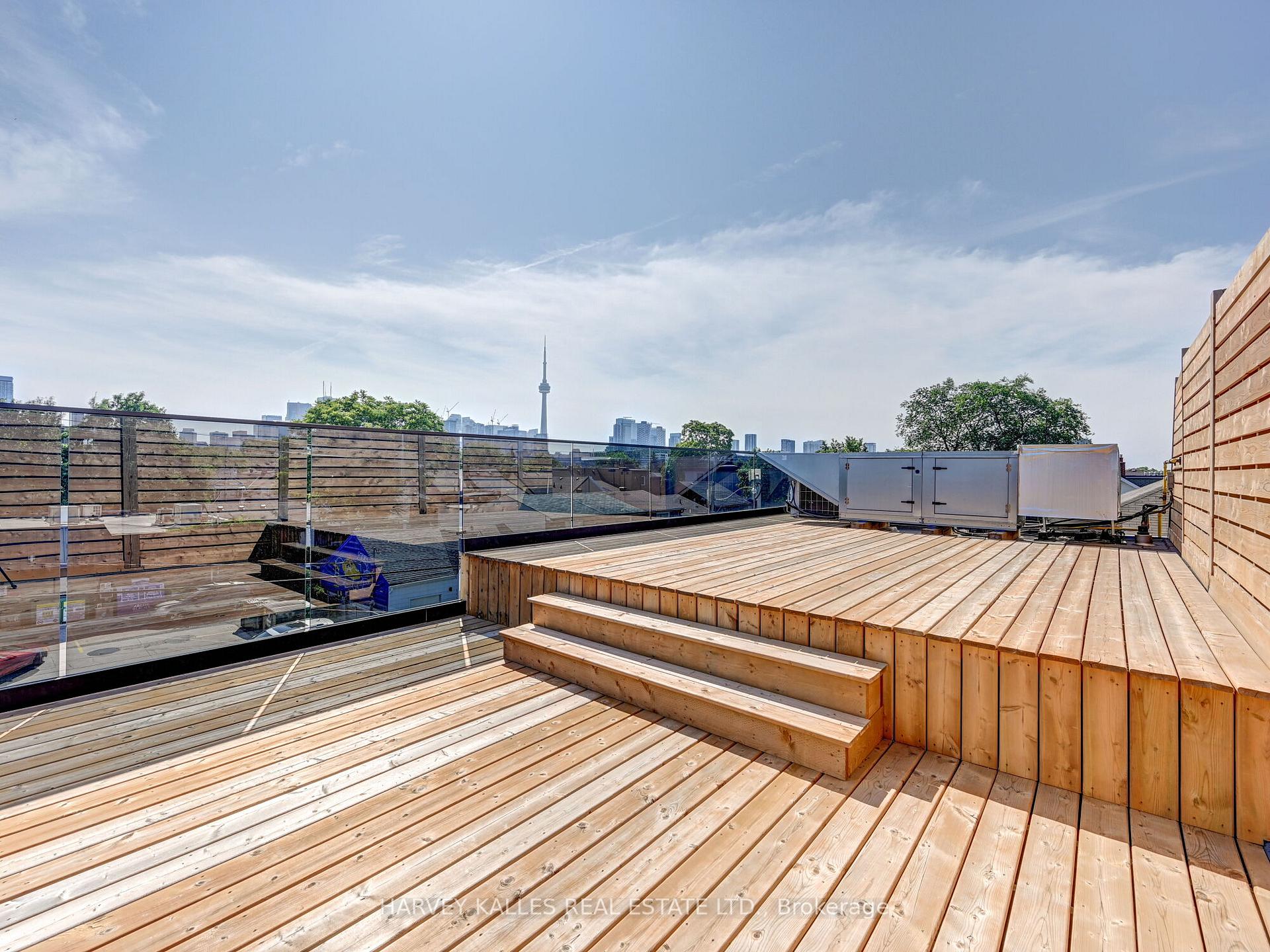 Photo 19 of Unit Upper, 885 Dundas Street W, Toronto, Trinity-Bellwoods — HOMEH