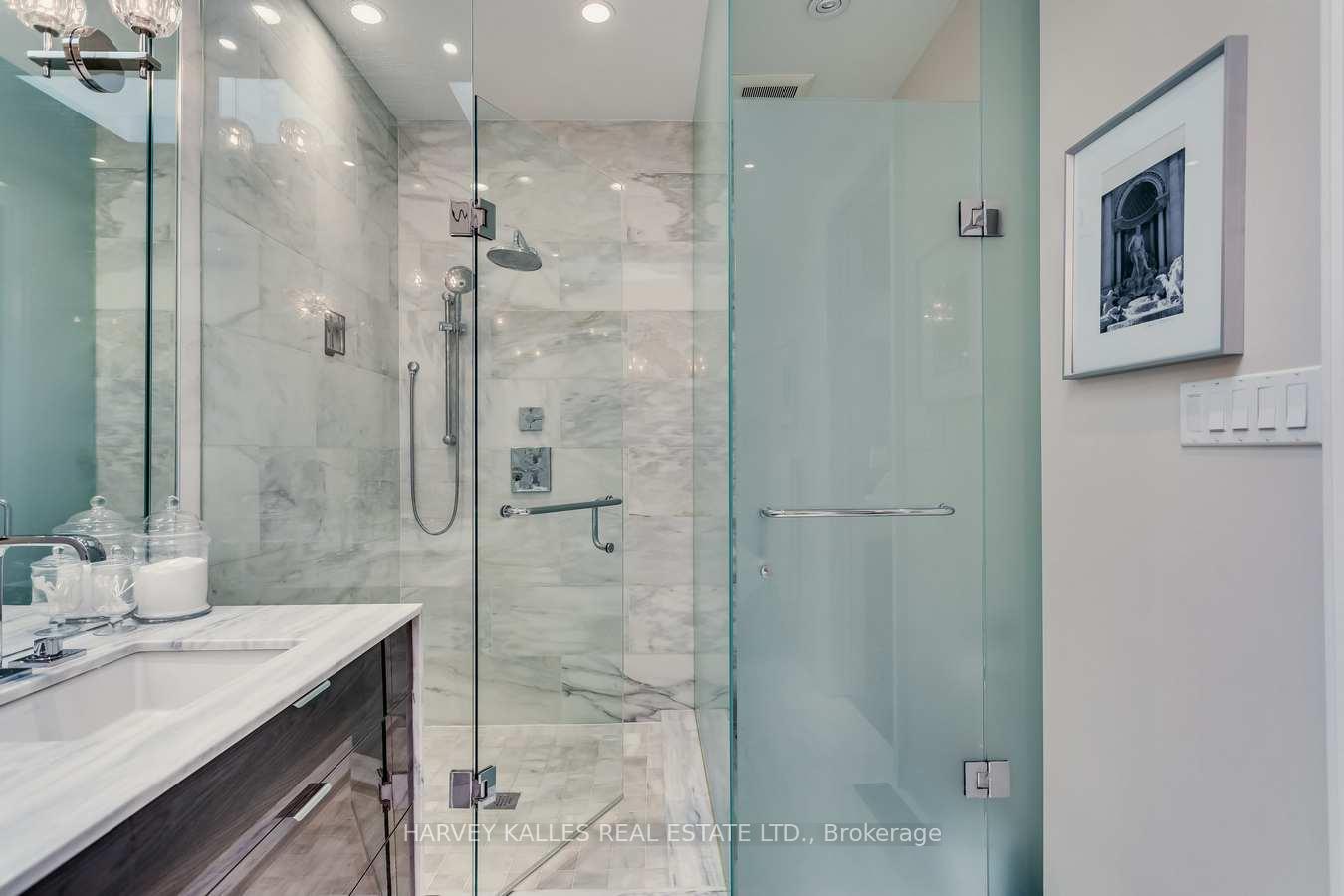 Photo 33 of 45 Cuthbert Crescent, Toronto, Mount Pleasant West — HOMEH