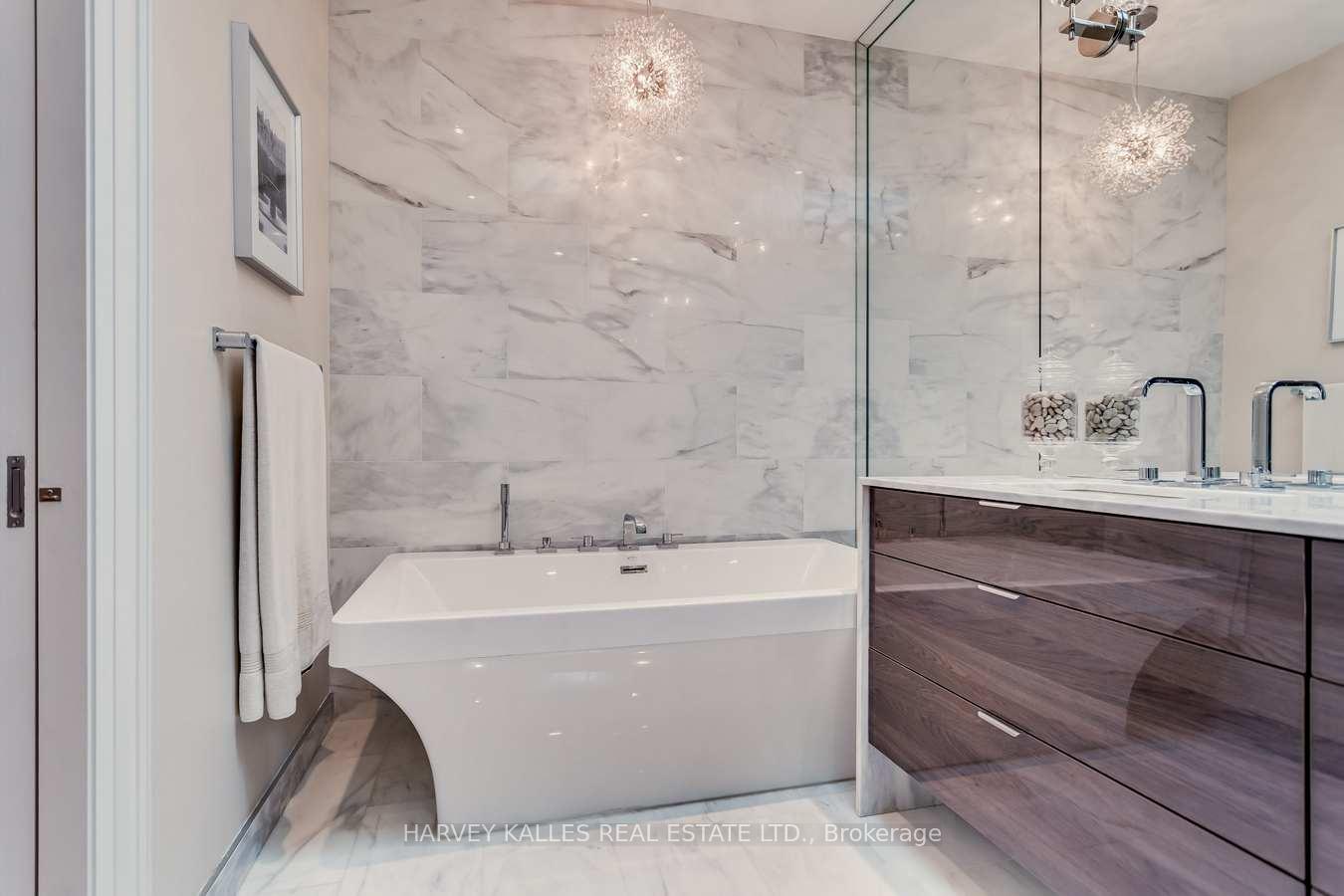 Photo 30 of 45 Cuthbert Crescent, Toronto, Mount Pleasant West — HOMEH