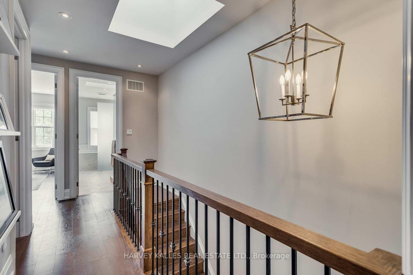 Photo 28 of 45 Cuthbert Crescent, Toronto, Mount Pleasant West — HOMEH