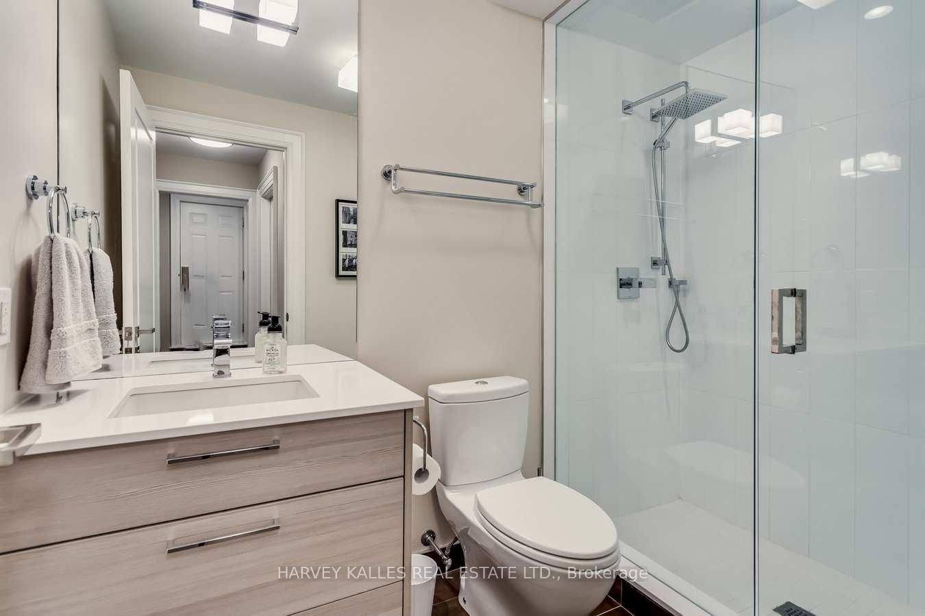 Photo 40 of 45 Cuthbert Crescent, Toronto, Mount Pleasant West — HOMEH