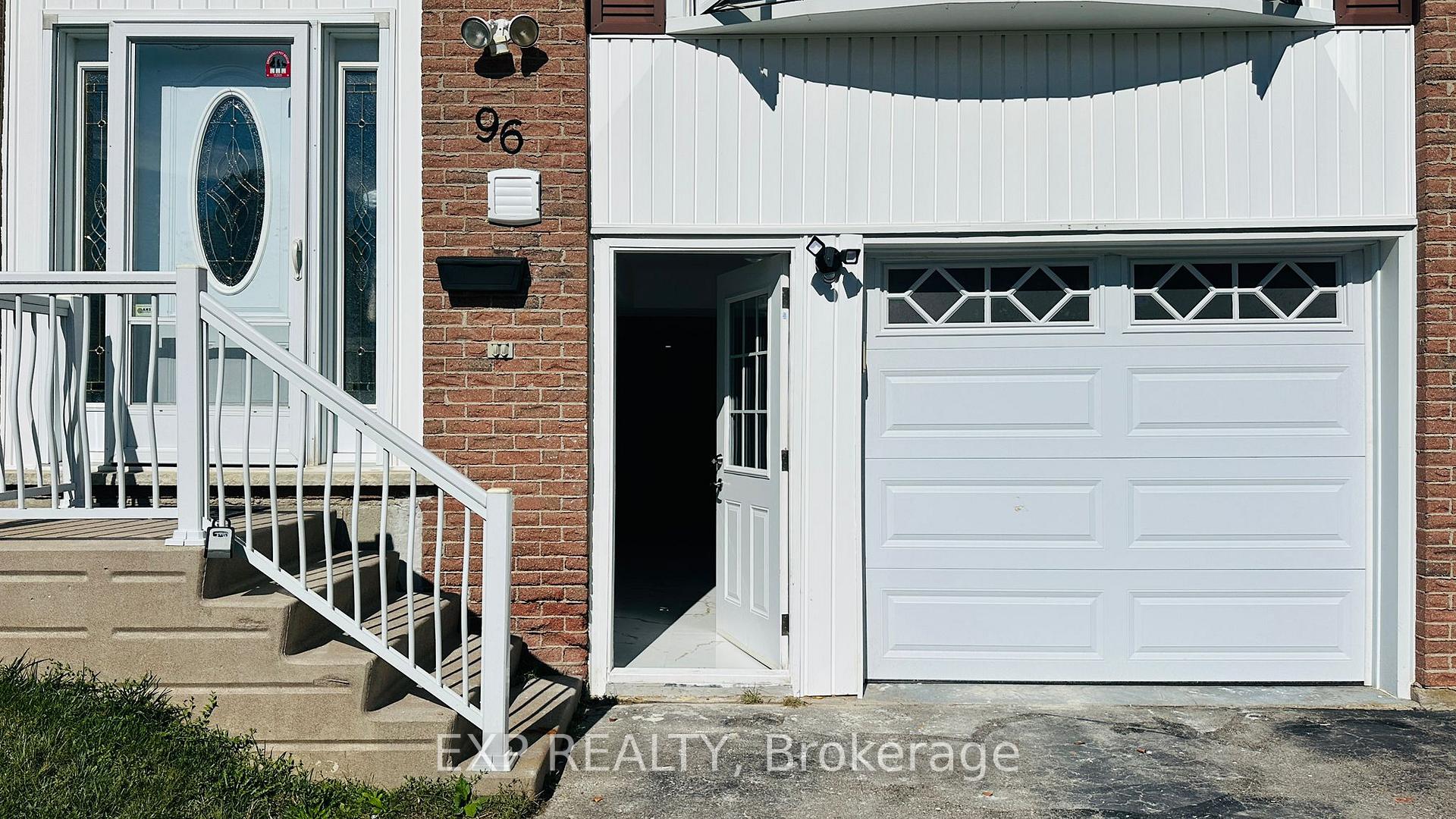 Photo 5 of 96 Timberlane Crescent, Kitchener, Forest Heights — HOMEH