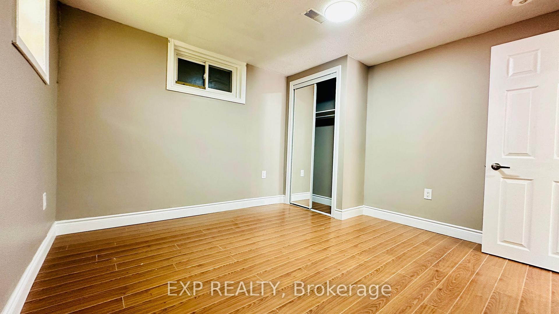 Photo 8 of 96 Timberlane Crescent, Kitchener, Forest Heights — HOMEH