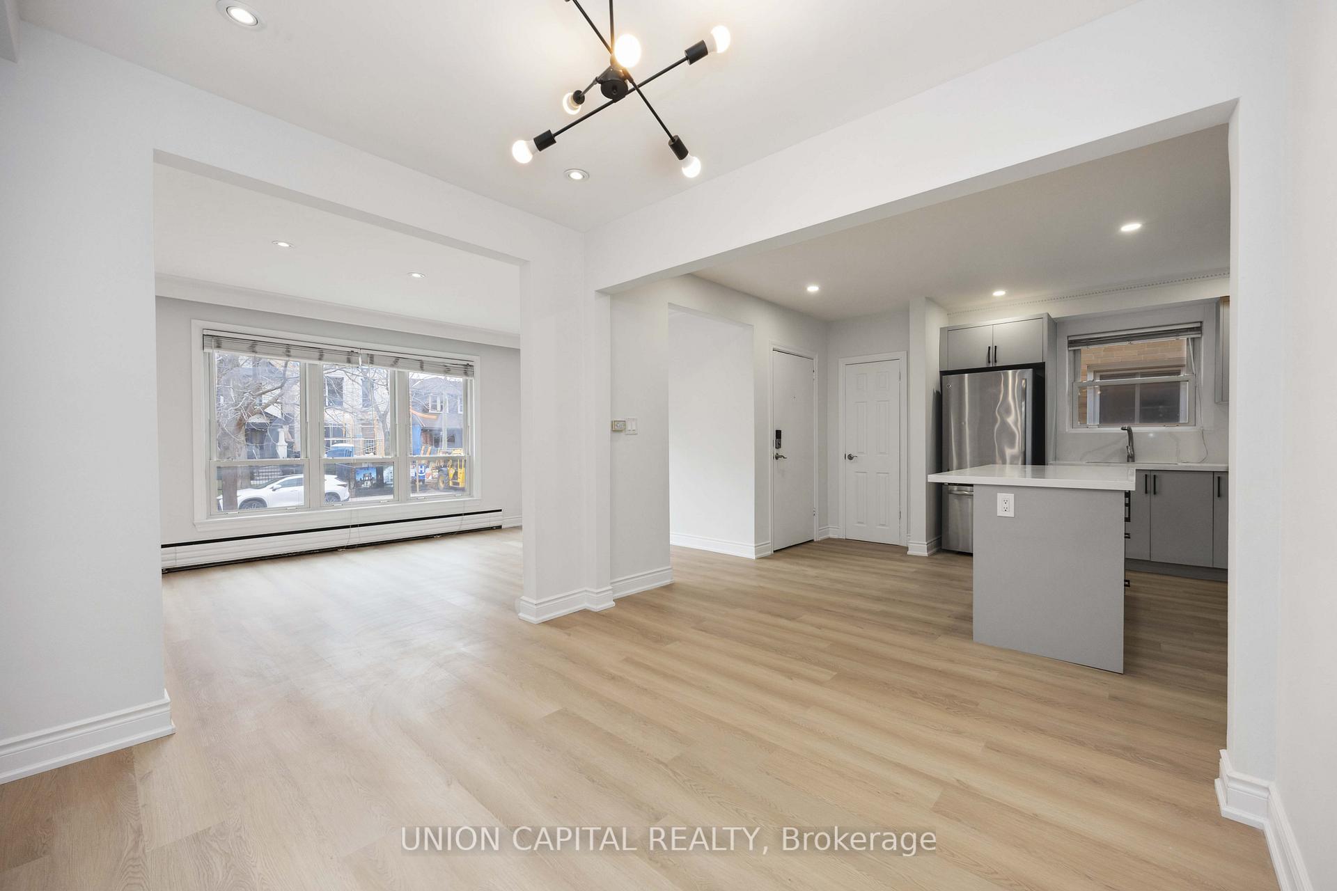 Photo 4 of Unit Main, 419 Balliol Street, Toronto, Mount Pleasant East — HOMEH