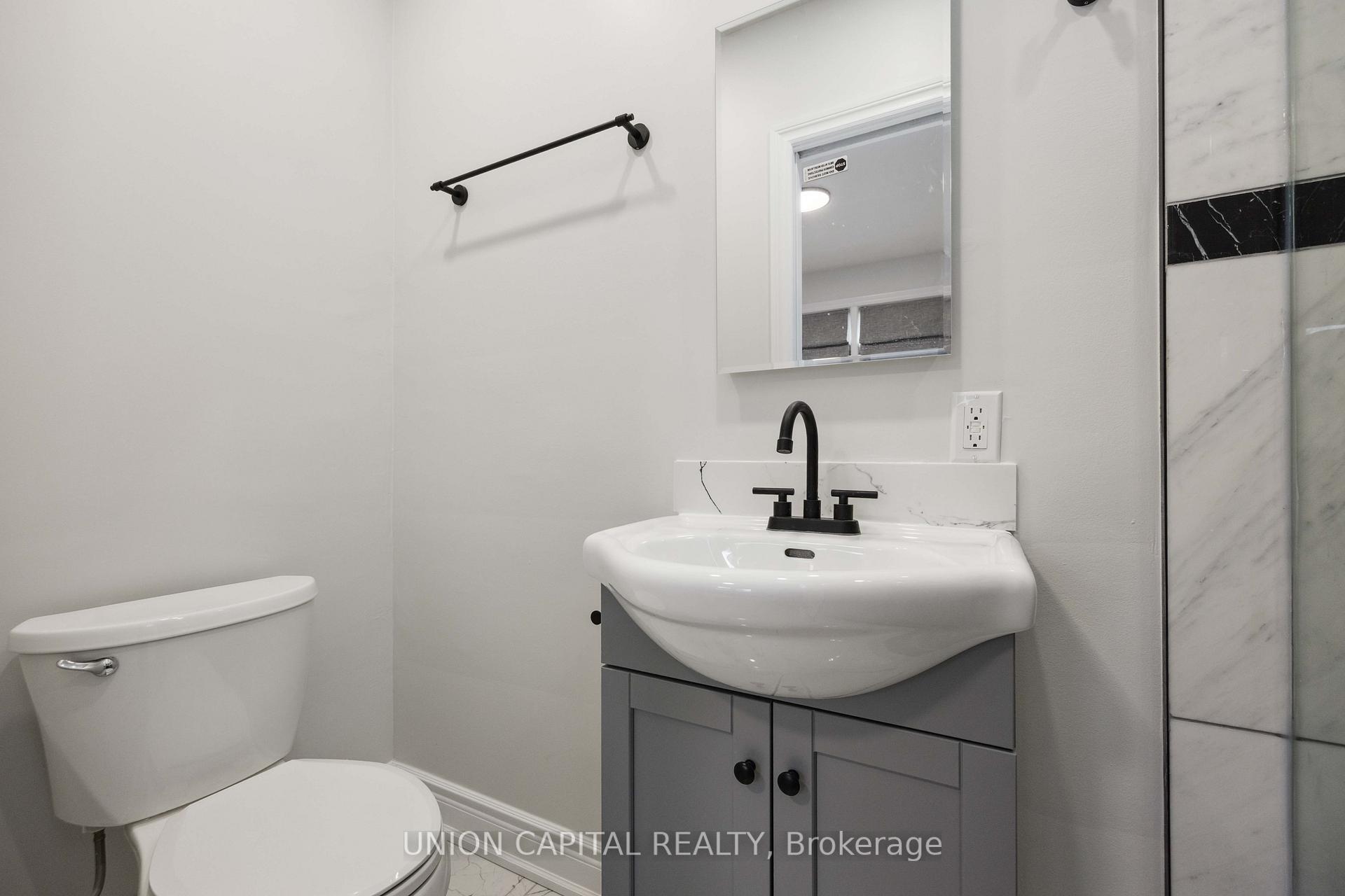 Photo 18 of Unit Main, 419 Balliol Street, Toronto, Mount Pleasant East — HOMEH