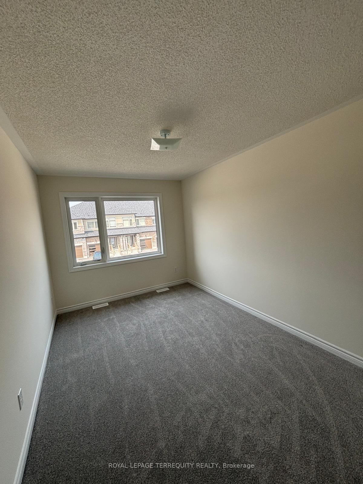 Photo 8 of 1141 Cameo Street, Pickering, Rural Pickering — HOMEH
