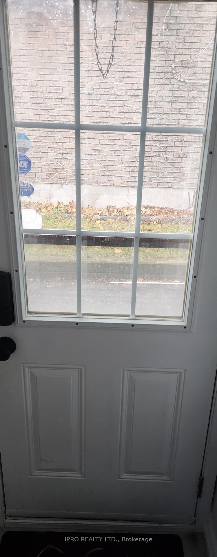 Photo 9 of 590 Bon Echo Drive, Oshawa, Lakeview — HOMEH