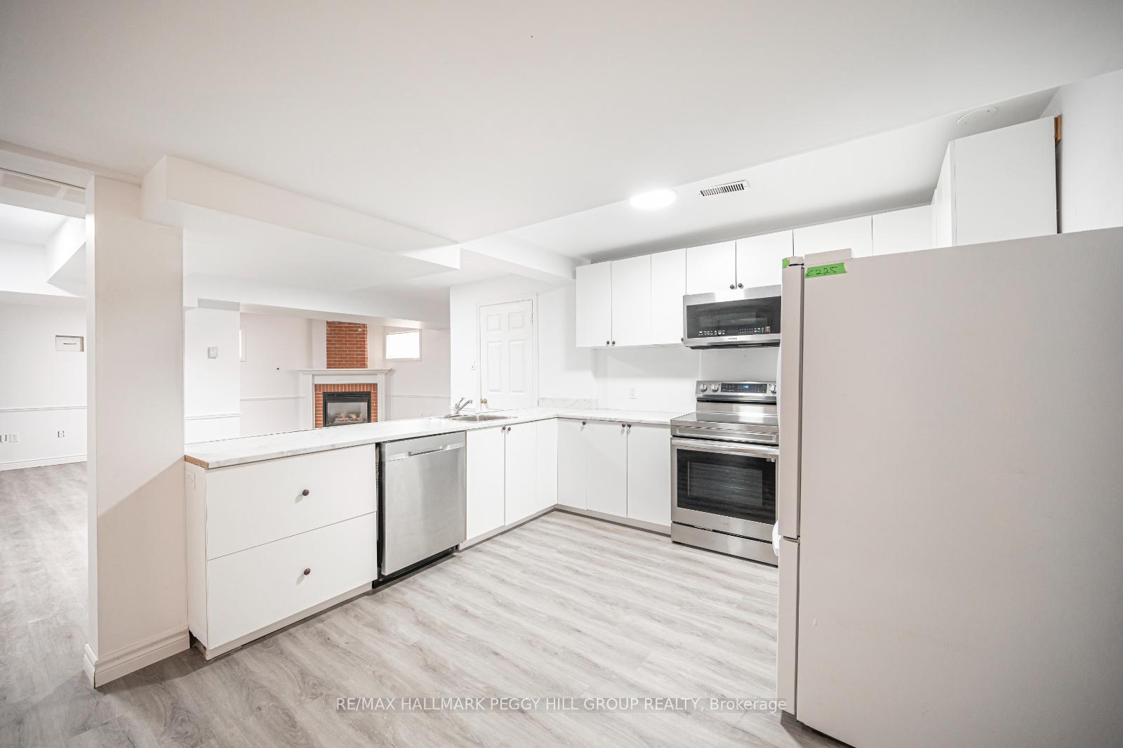 Photo 4 of Unit Lower, 30 Brouwer Crescent, Wasaga Beach — HOMEH