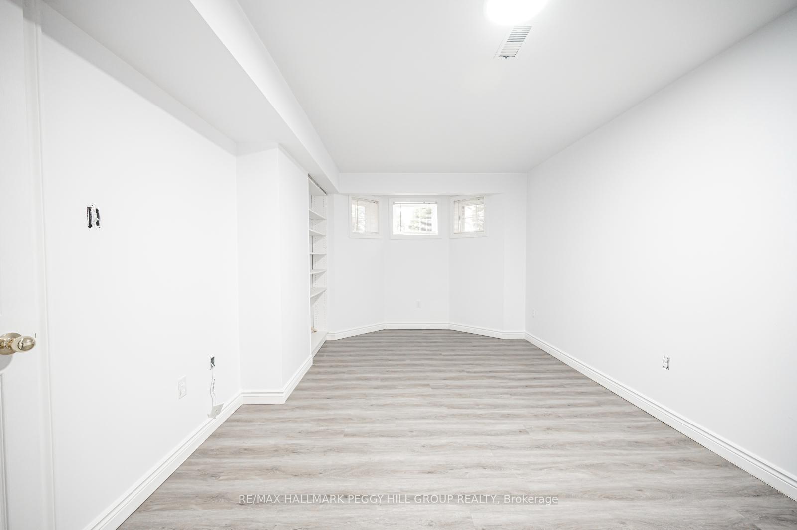 Photo 7 of Unit Lower, 30 Brouwer Crescent, Wasaga Beach — HOMEH