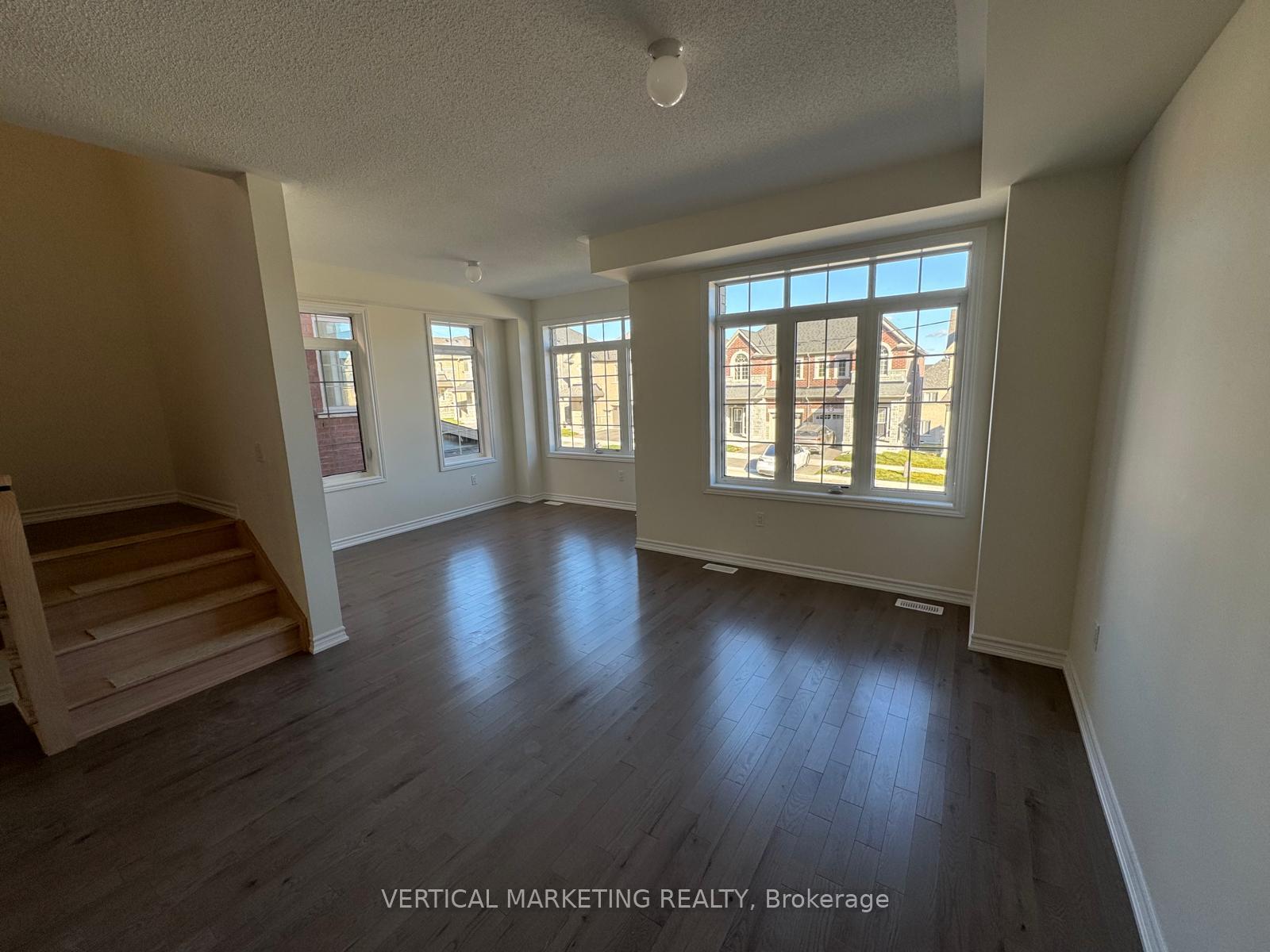 Photo 22 of 2544 Hibiscus Drive, Pickering, Rural Pickering — HOMEH