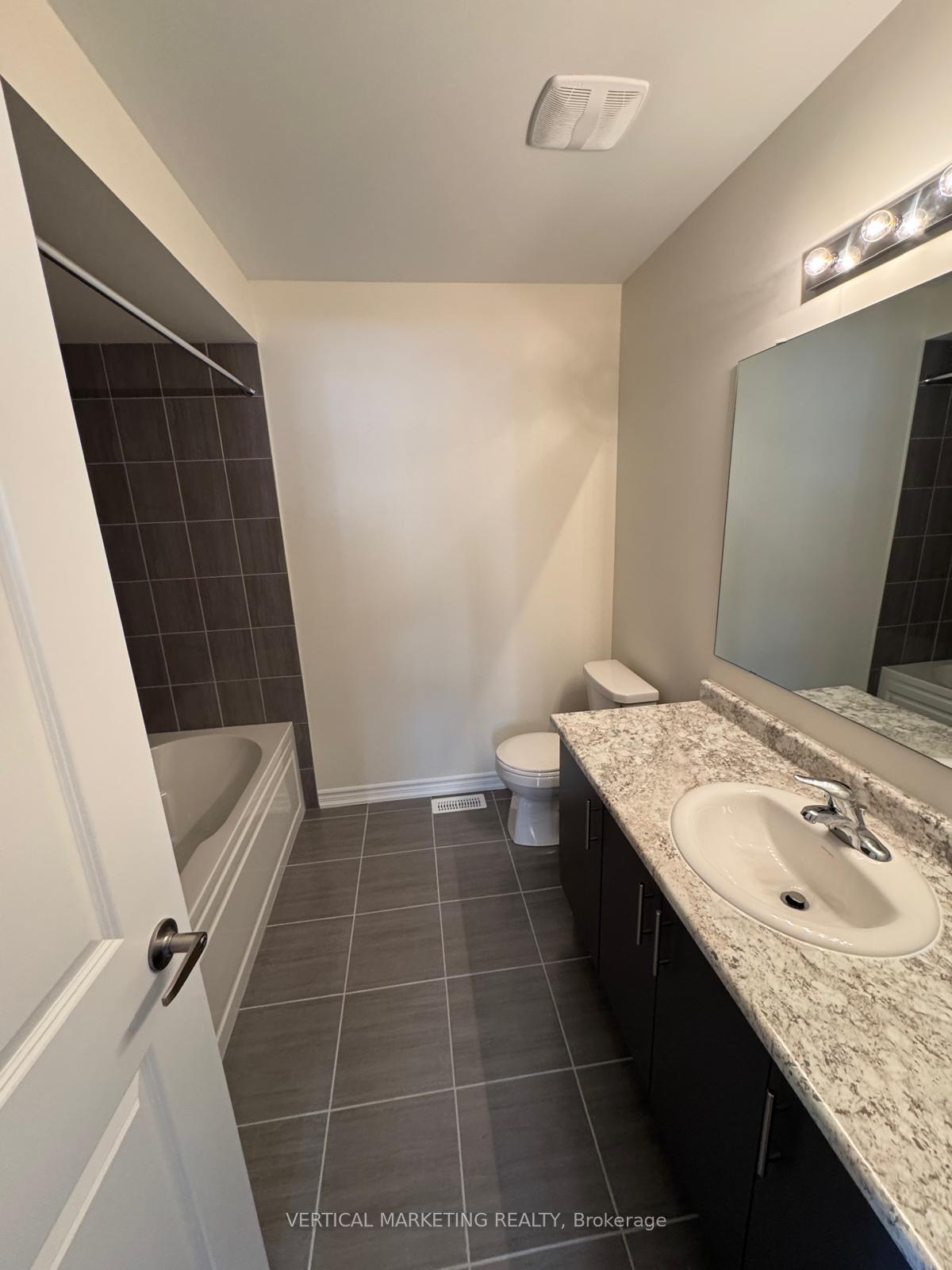 Photo 12 of 2544 Hibiscus Drive, Pickering, Rural Pickering — HOMEH