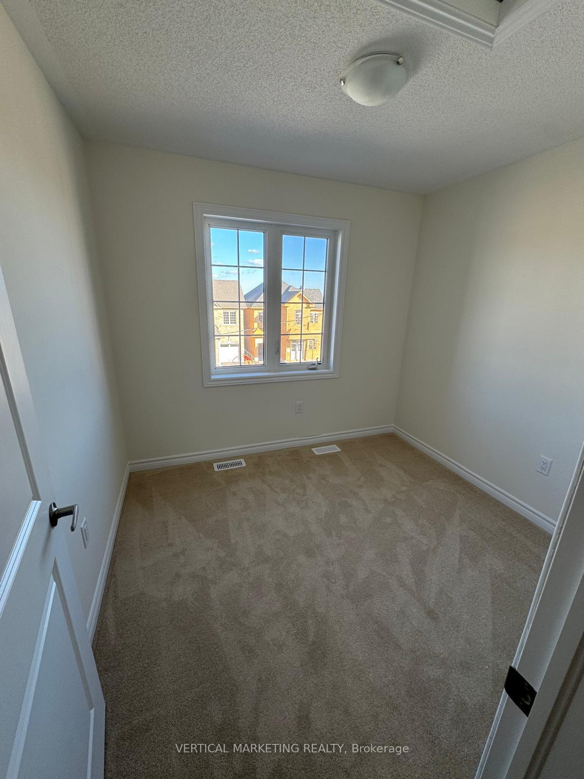 Photo 17 of 2544 Hibiscus Drive, Pickering, Rural Pickering — HOMEH